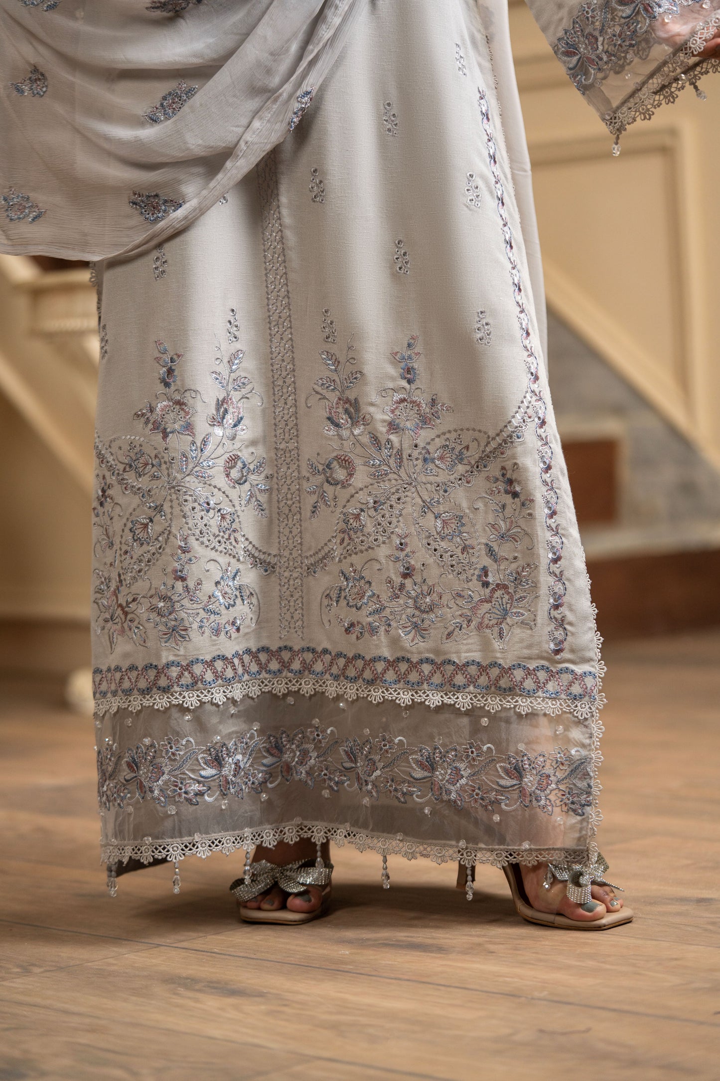 Unstitched Pakistani 3 dress for daily wear and gatheringsC