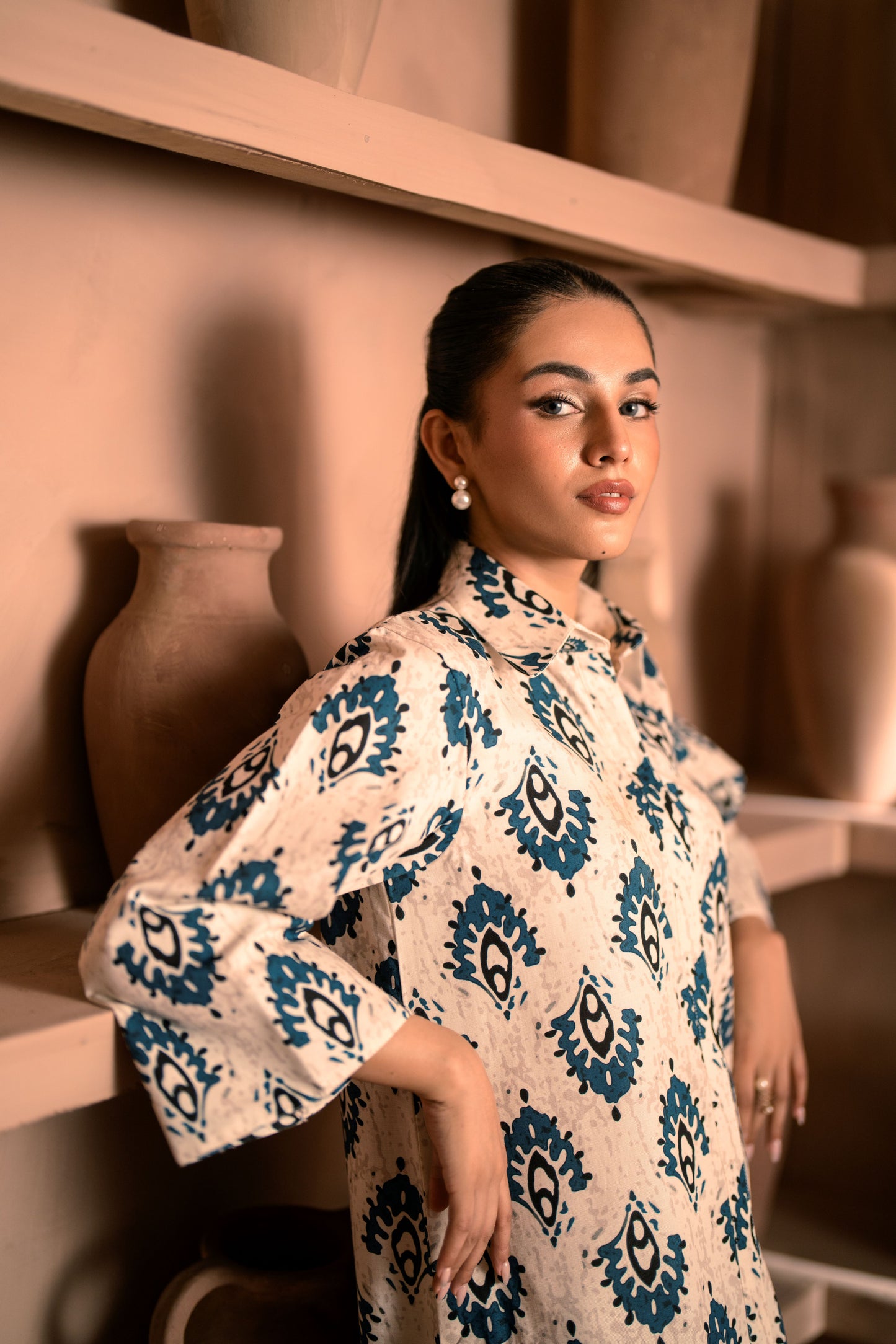 Soft premium khaddar ladies’ suit with printed kurta and plain trousers