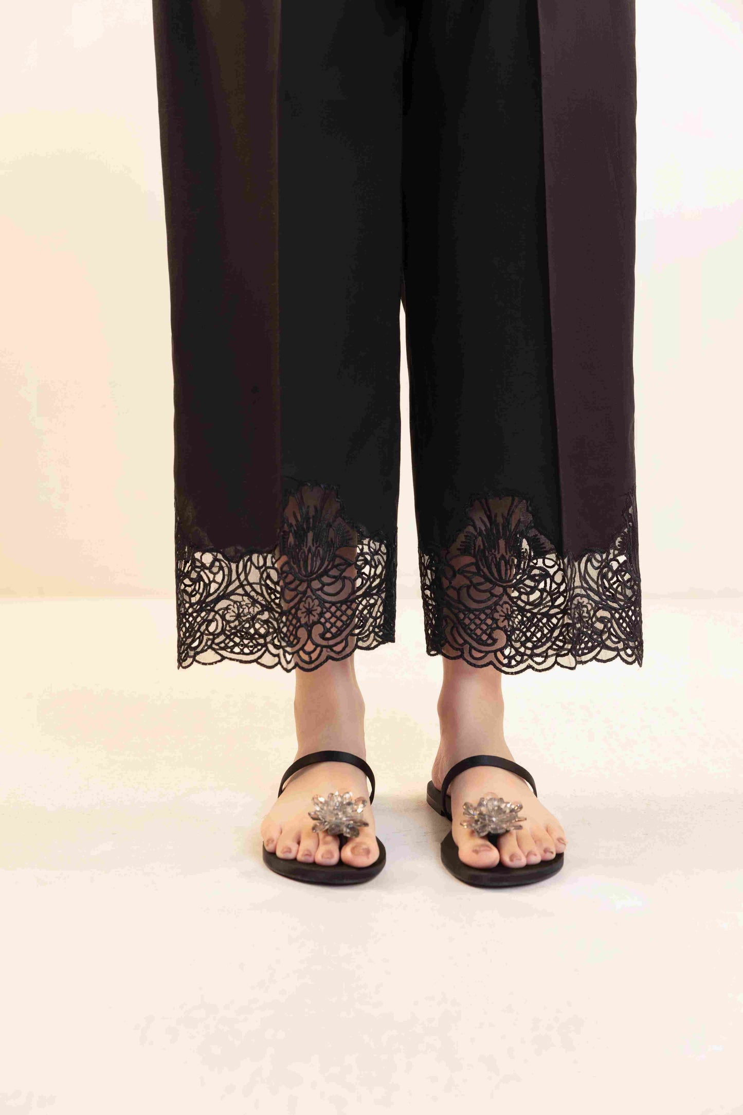 Chopped Pants D-9247