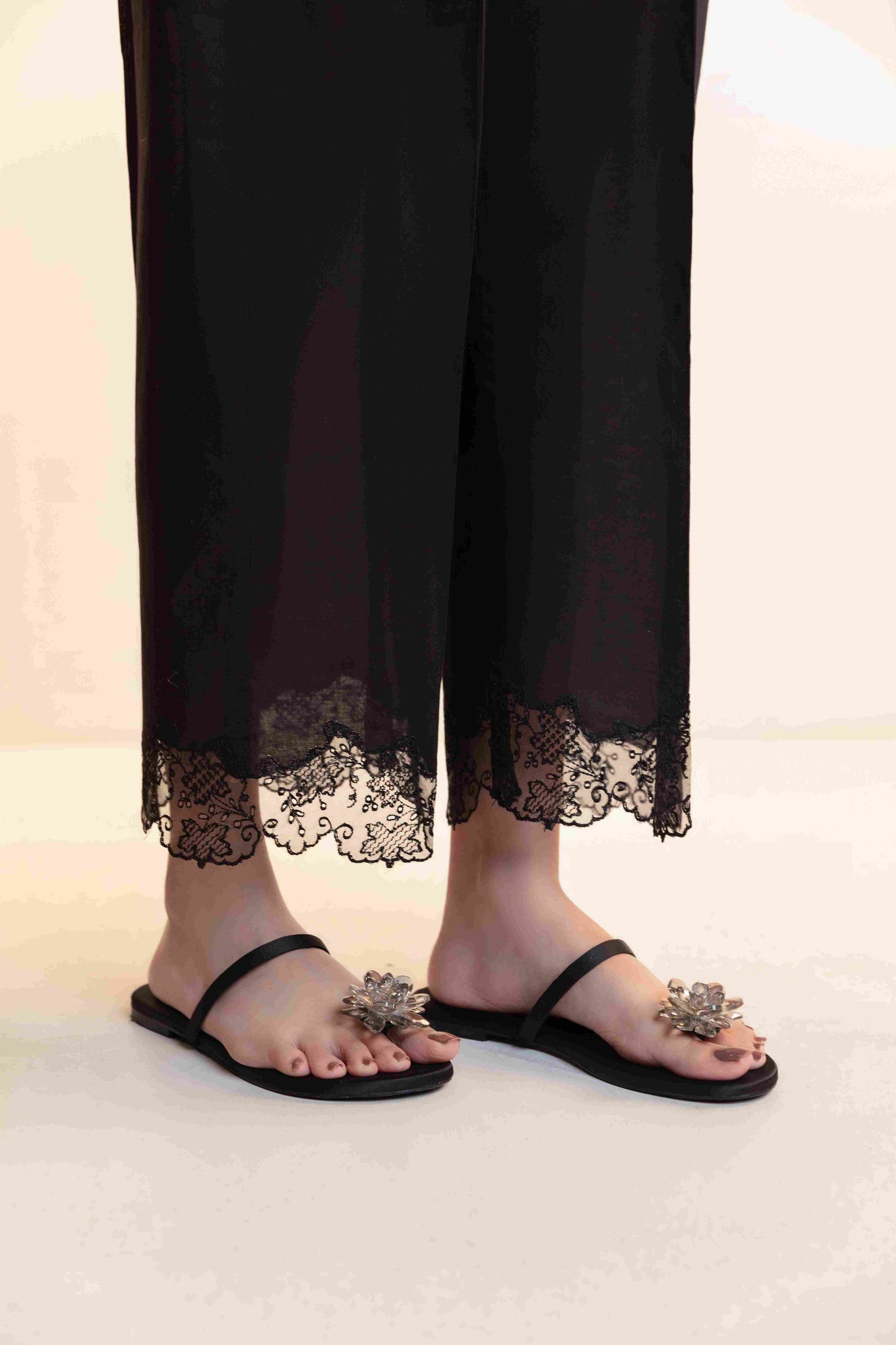 Chopped Pants D-9204