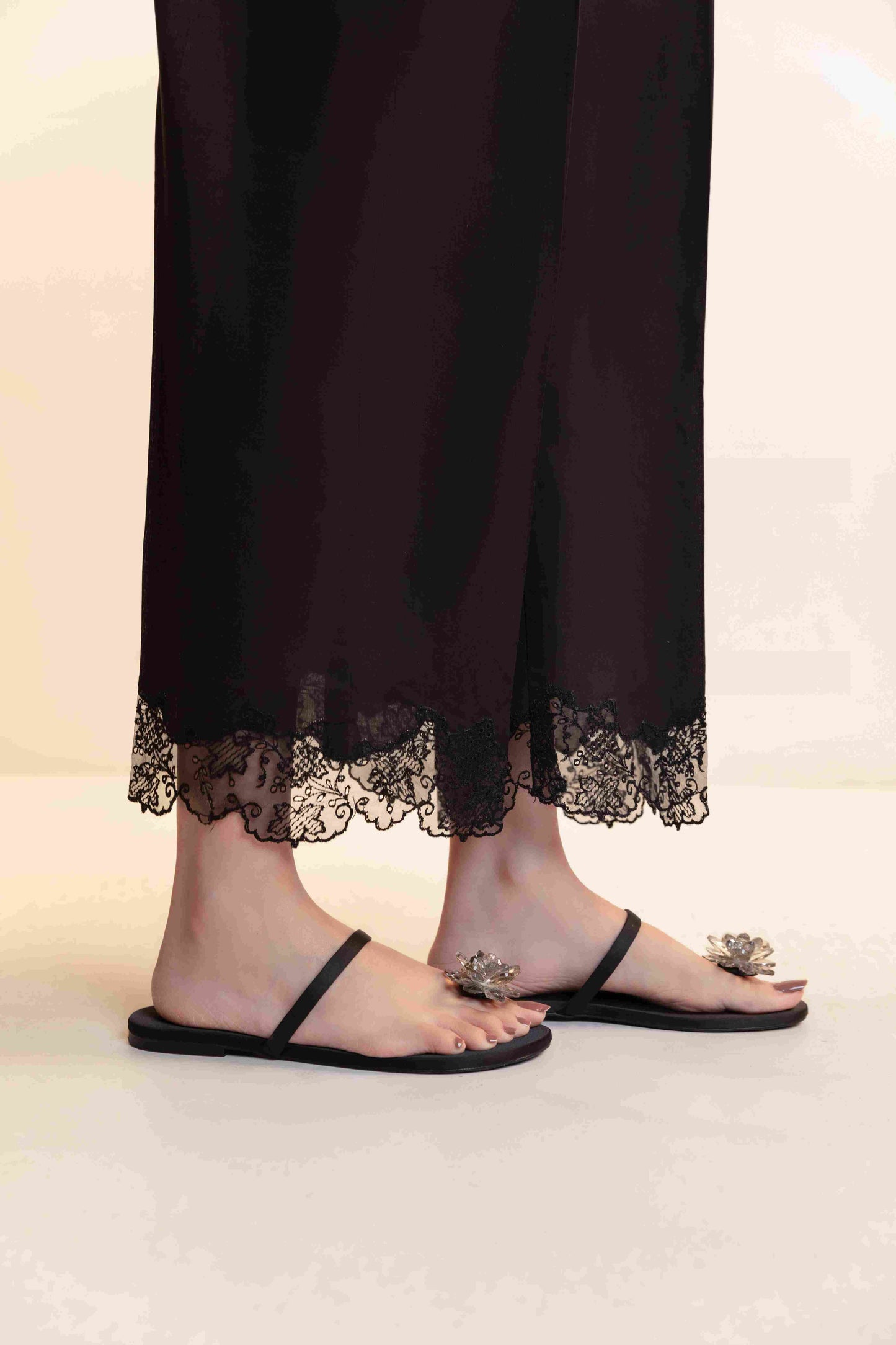 Chopped Pants D-9204