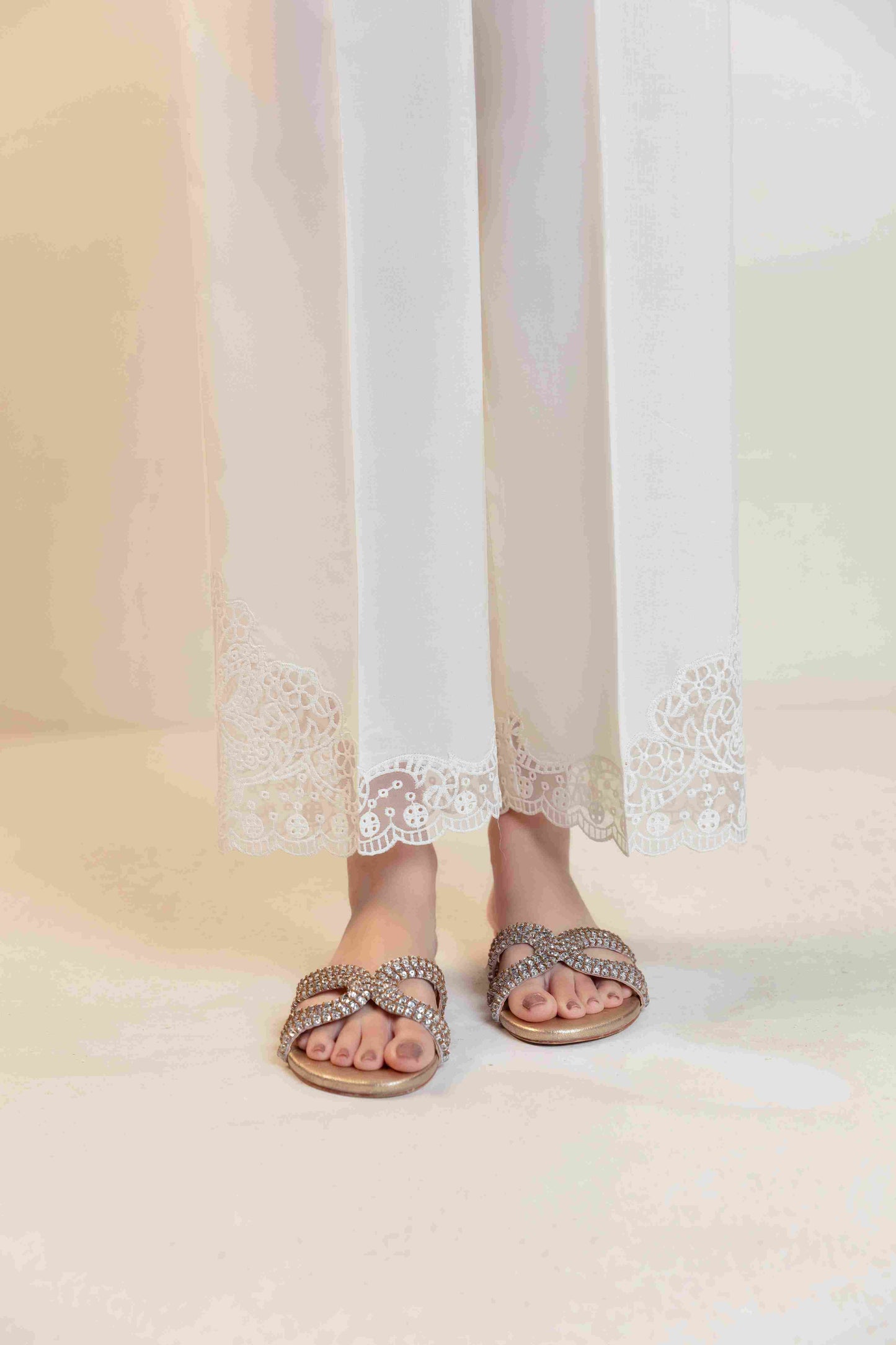 Chopped Pants D-9245