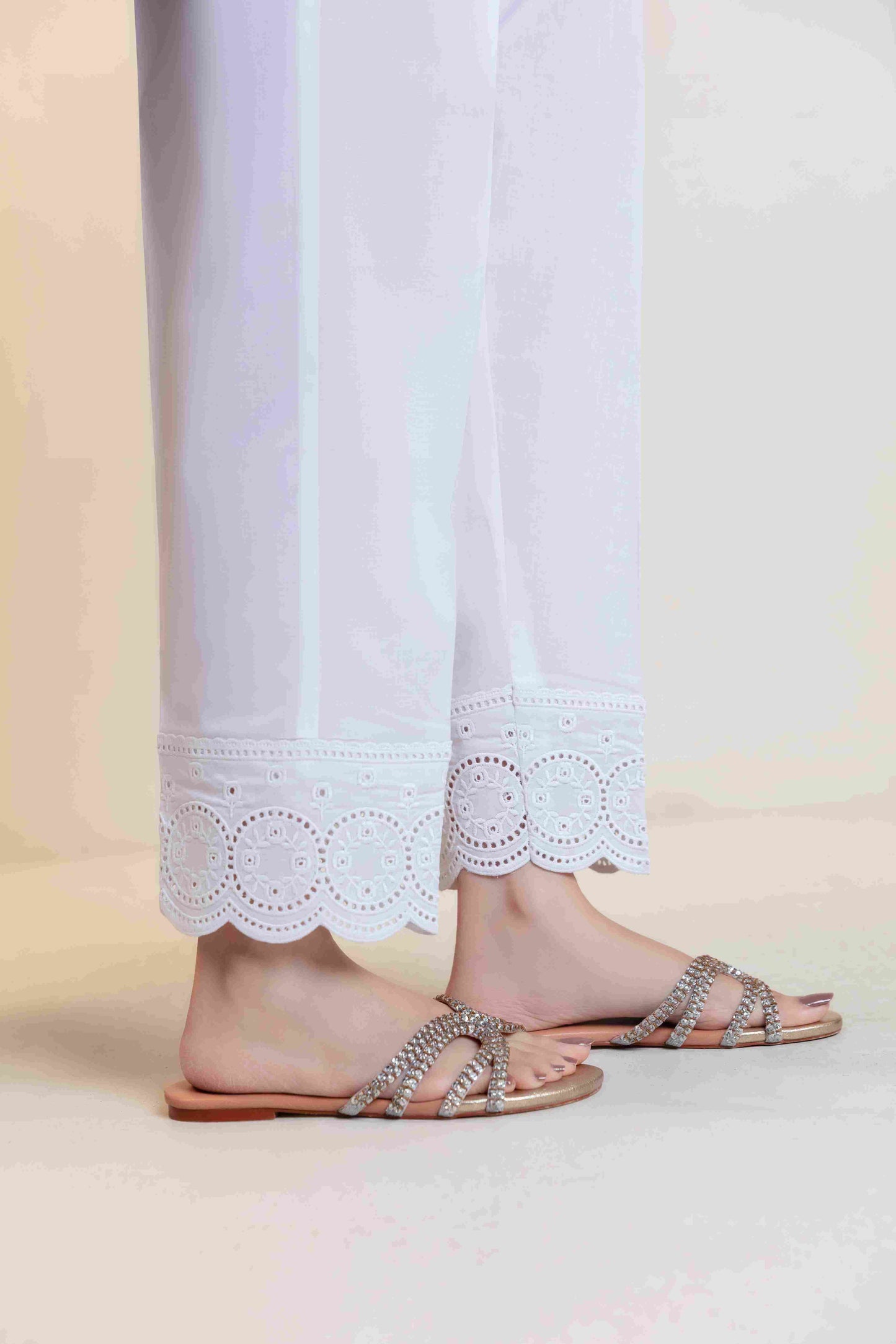 Cigarette Pants D-9251