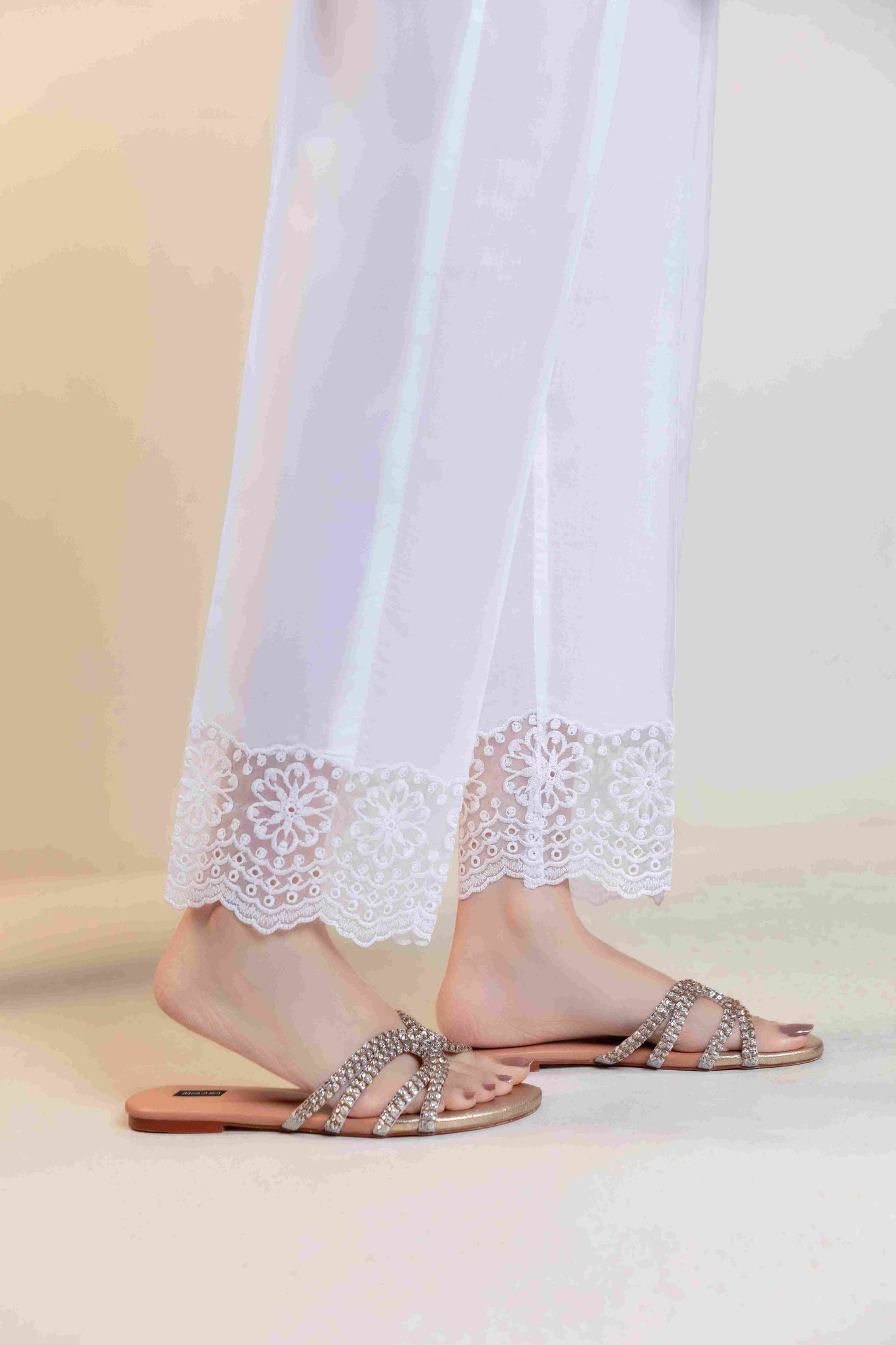 Cigarette Pants D-9249