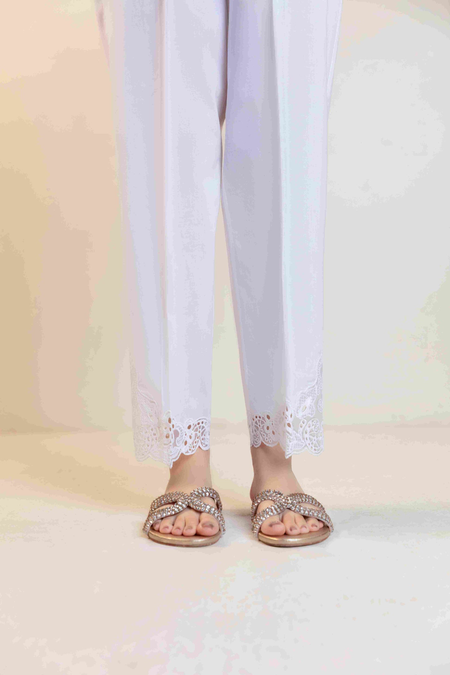 Cigarette Pants D-9248