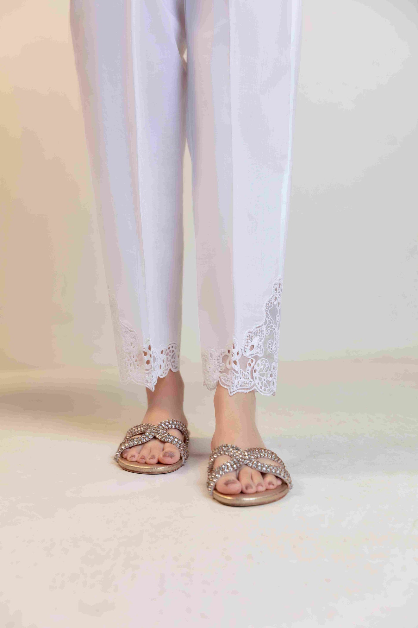 Cigarette Pants D-9248