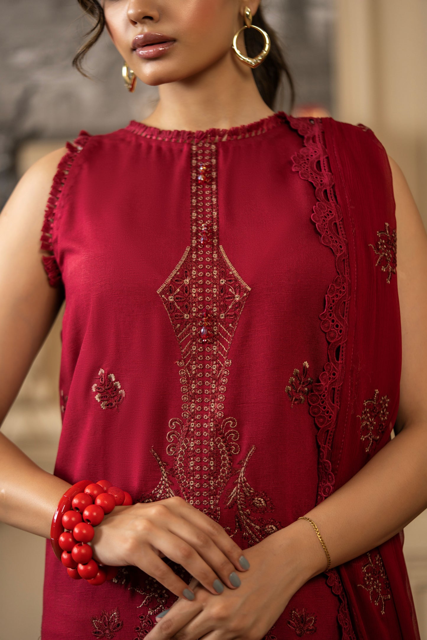 Women’s 3PC suit with embroidered shirt and premium karandi dupatta