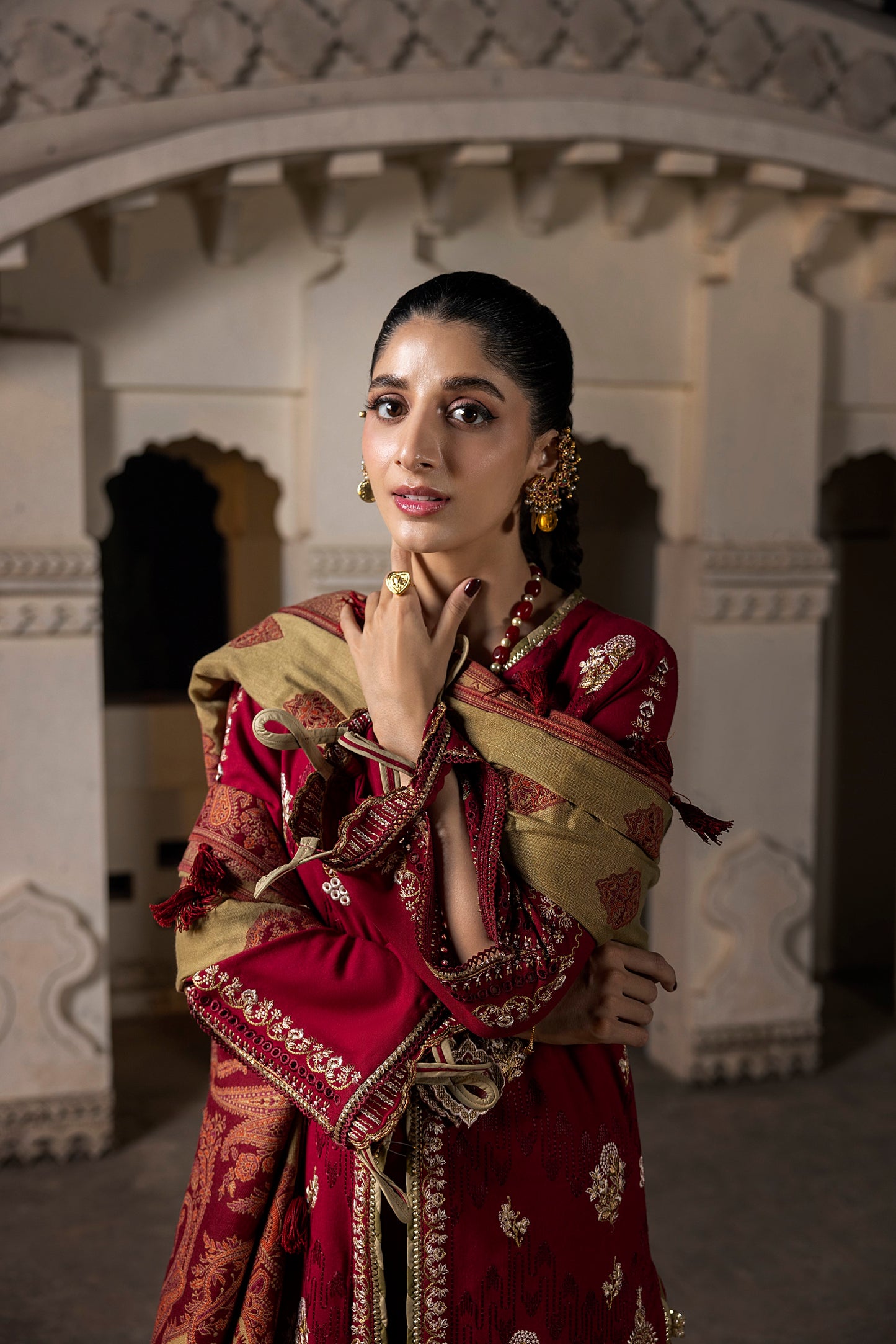 A classic 3PC Marina suit with front embroidery and plain trousers.