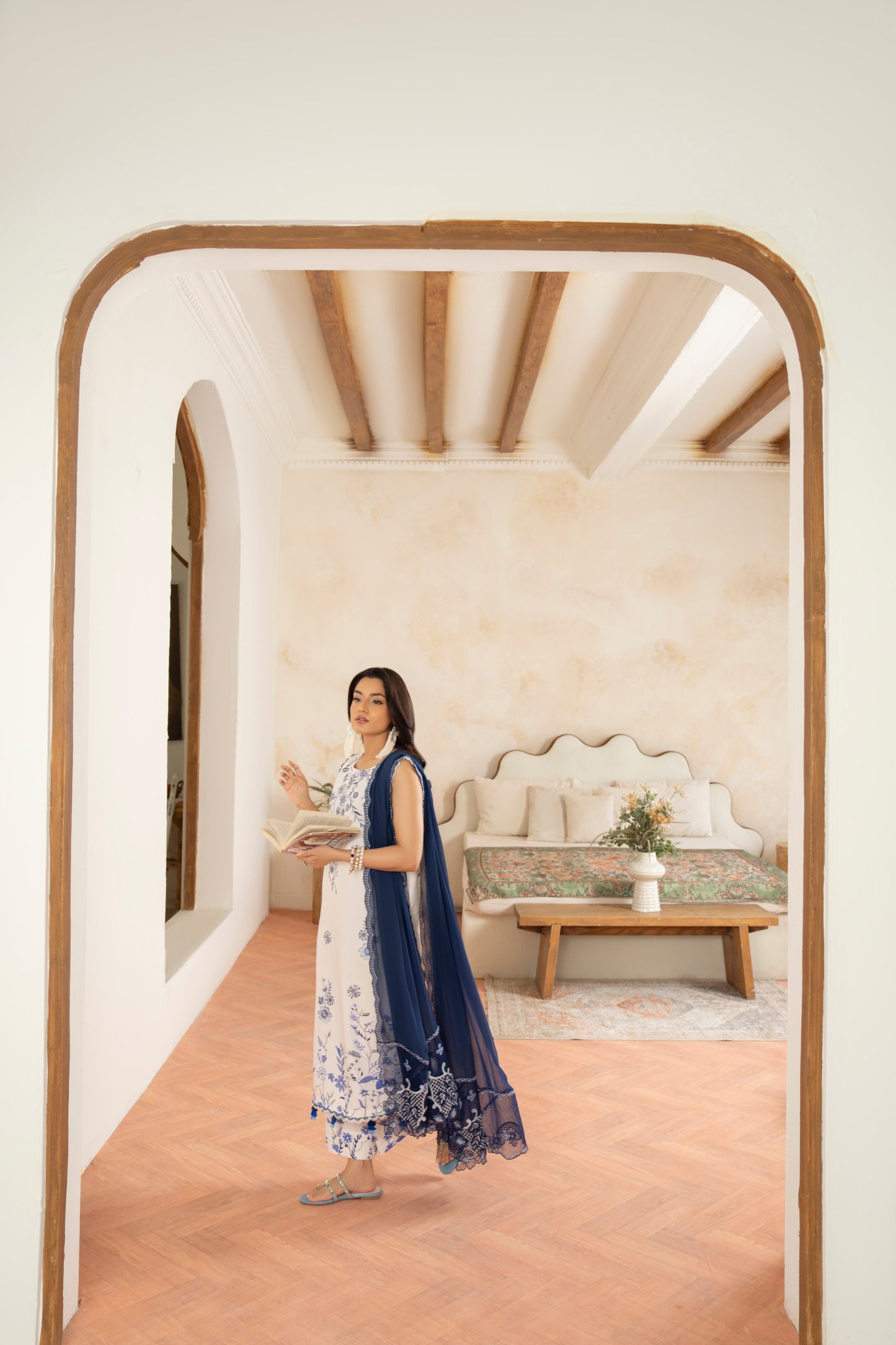 Fashionable viscose embroidered dress with organza detailed chiffon dupatta