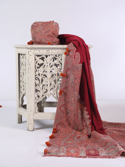 Traditional artisan-made Kashmiri shawl