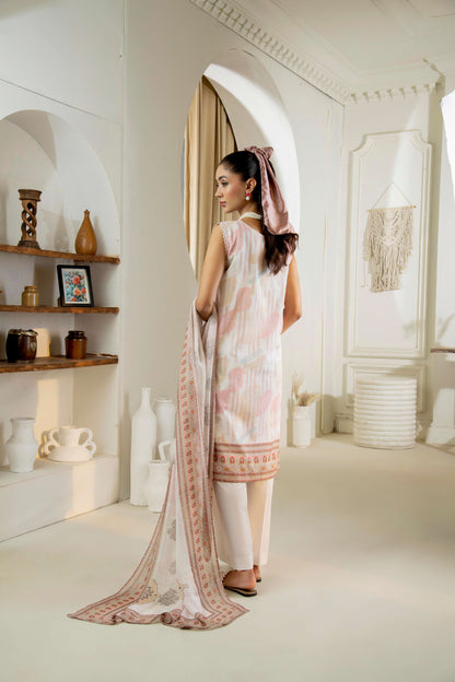  Embroidered shirt styled with straight trouser