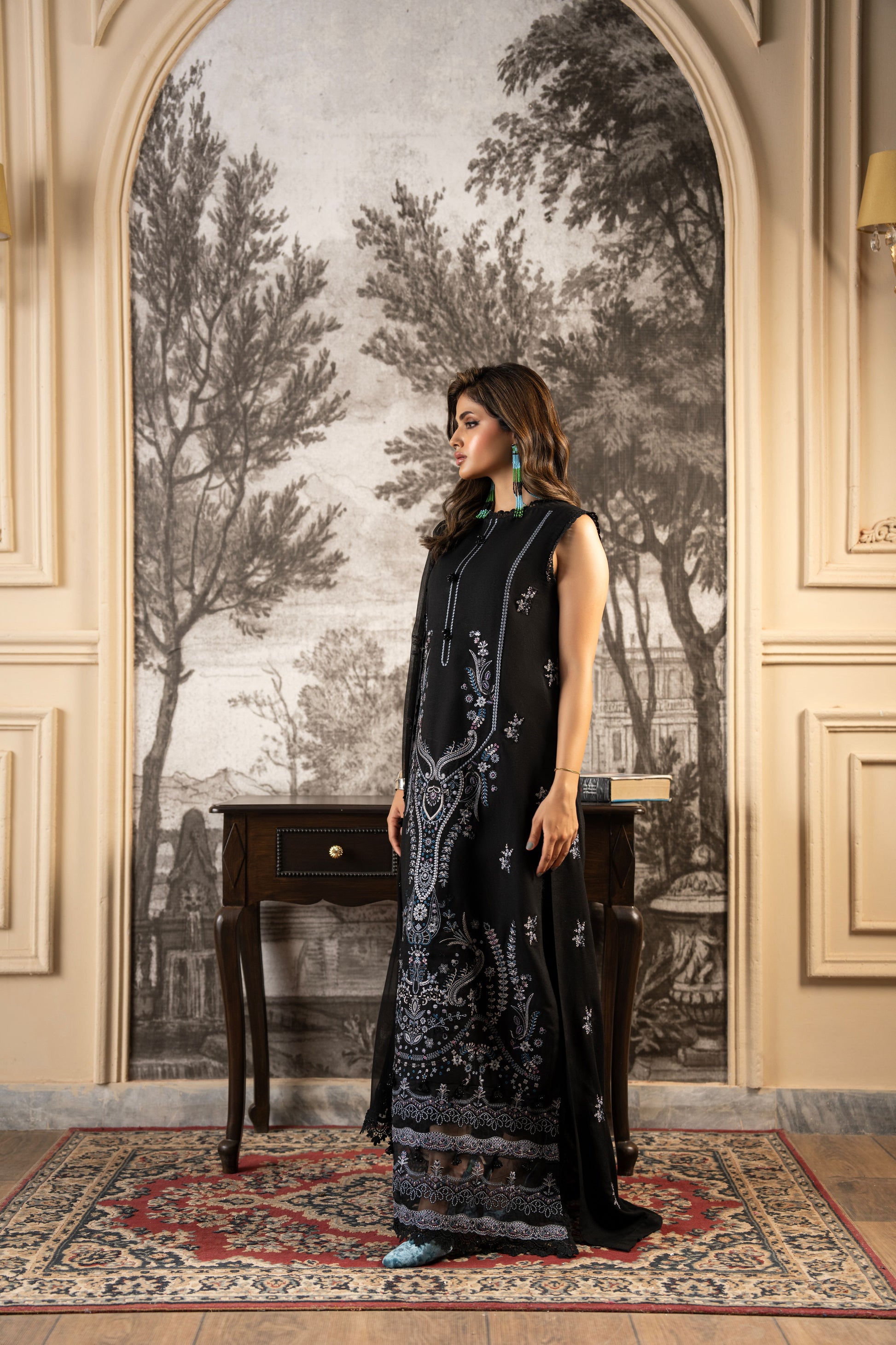 Comfortable Pakistani 3 PC unstitched dress in karandi fabric