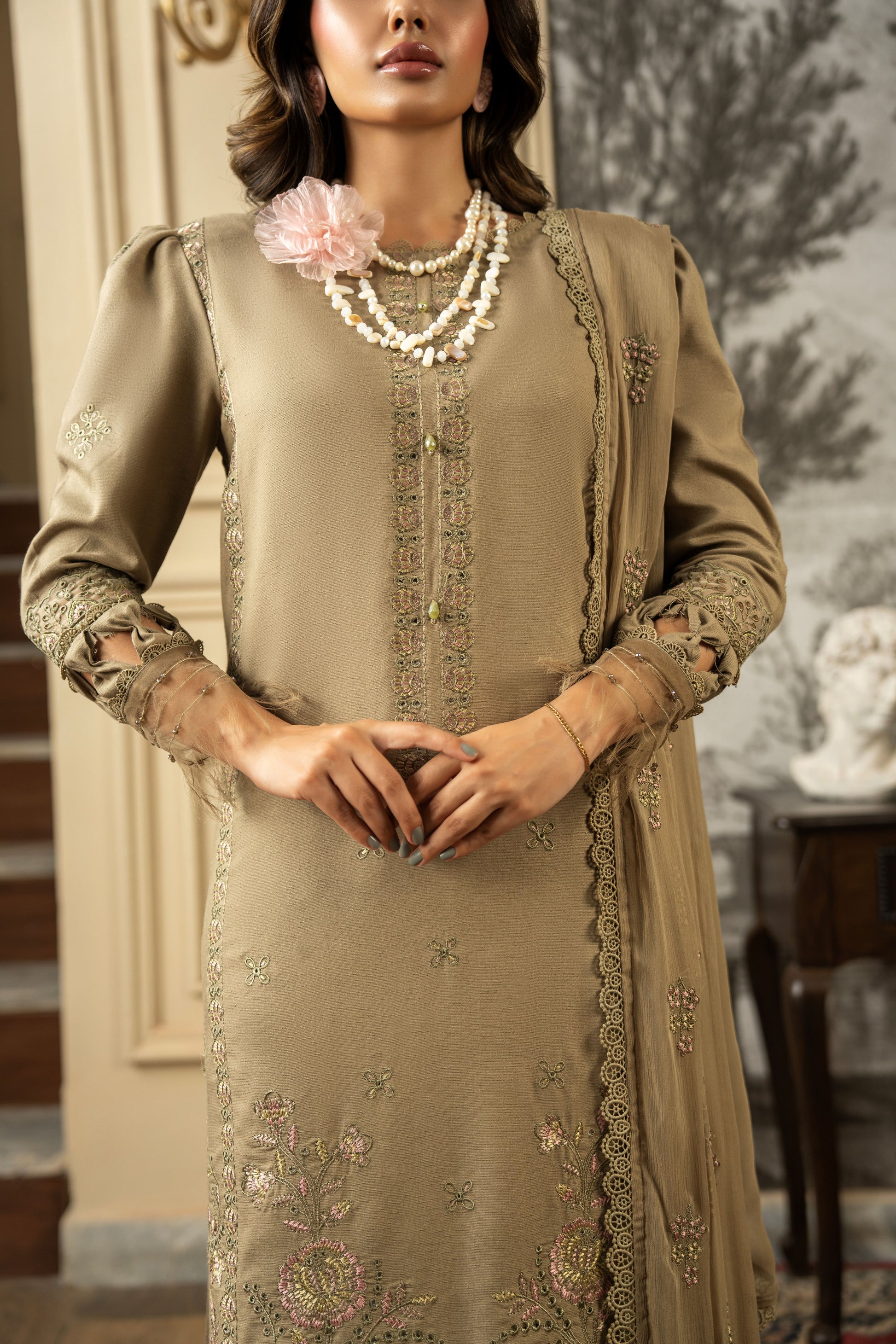 Pakistani daily wear outfit with dupatta and trouser
