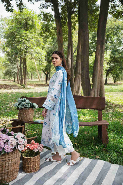 Embroidered lawn kurta with chiffon dupatta and plain cotton trouser