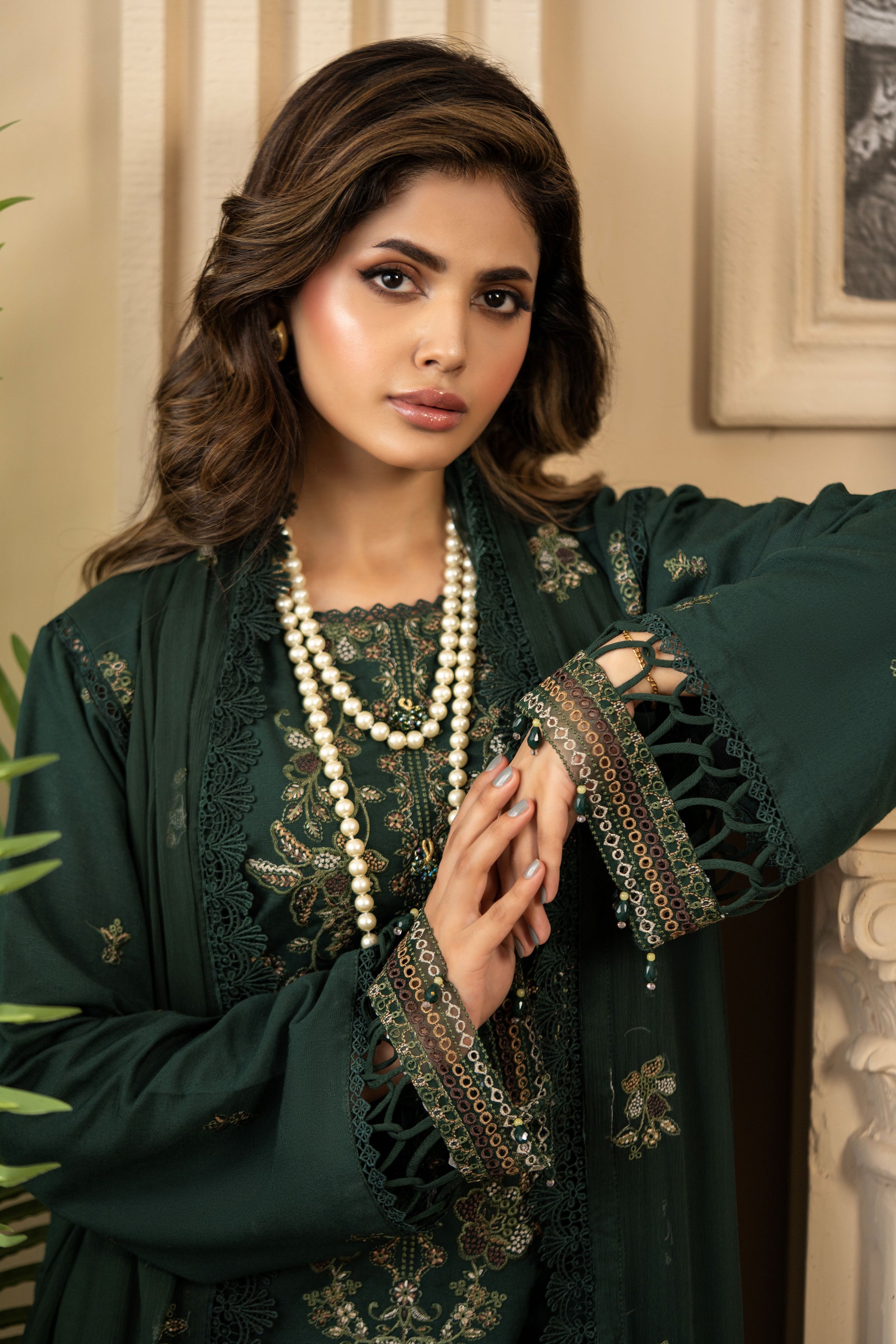 3-piece ladies embroidered suit for daily wear