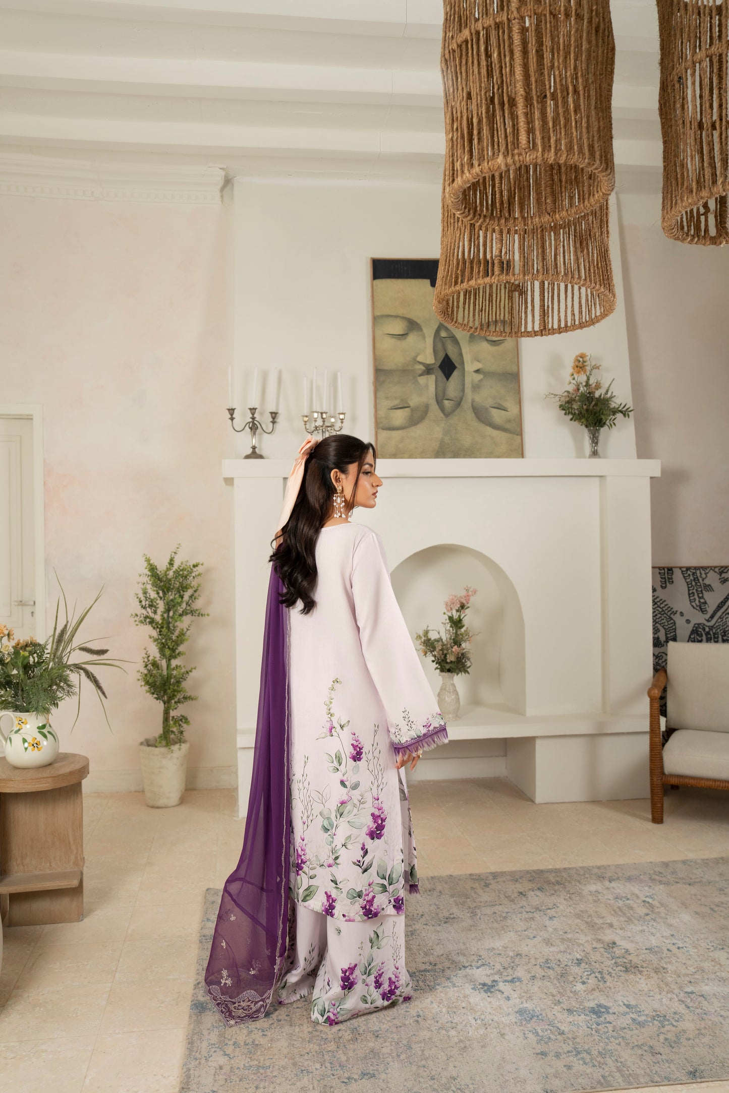 Exclusive embroidered viscose shirt with subtle prints and chiffon dupatta