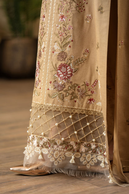 Pakistani 3PC suit in karandi fabric for students and daily wear