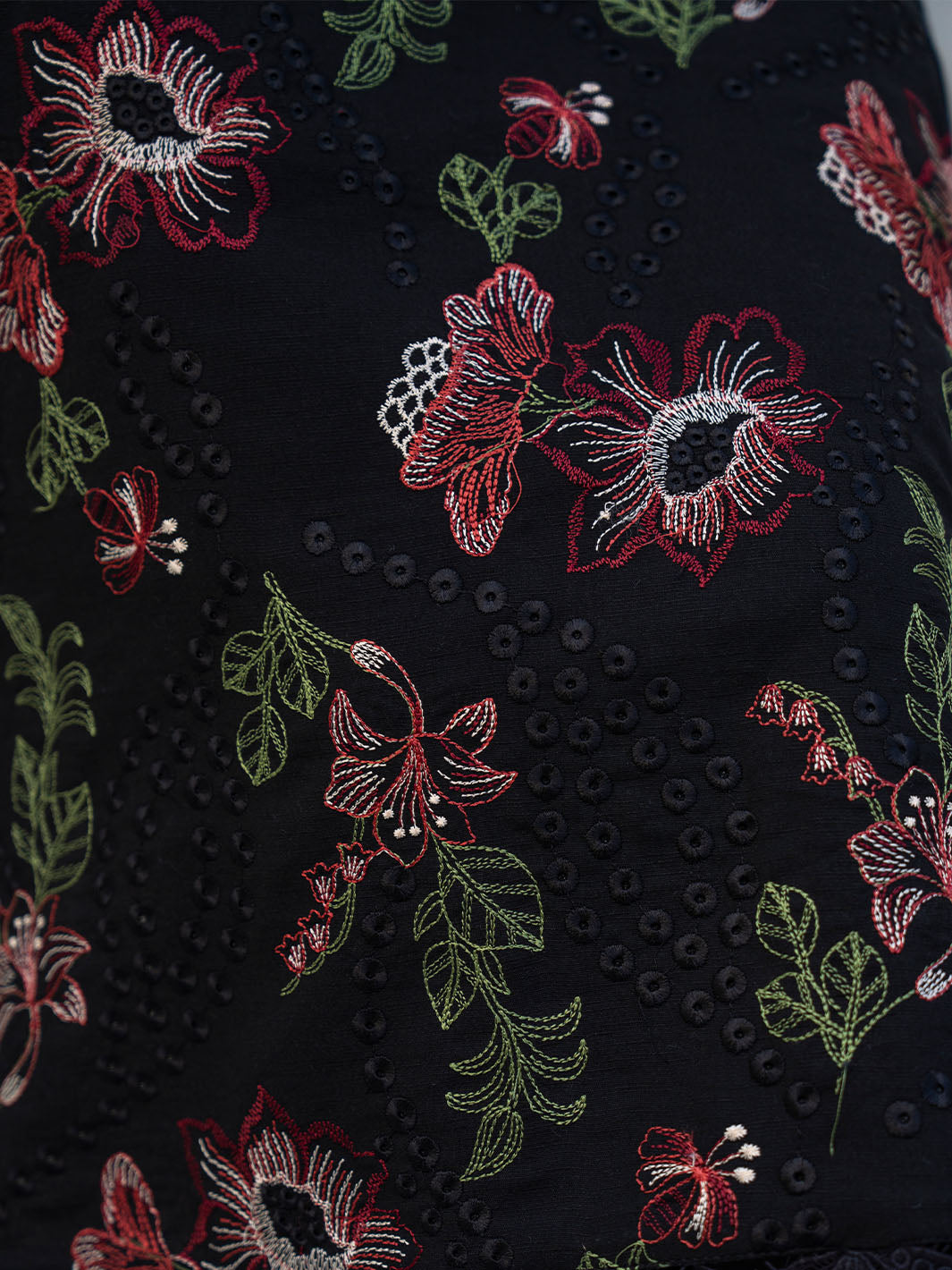 Elegant embroidered lawn shirt with chiffon dupatta and karandi trouser suit