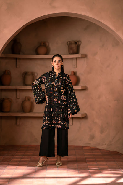 Women’s unstitched khaddar fabric suit with modern prints