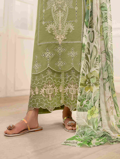 Fancy embroidered lawn shirt styled with digital chiffon dupatta design