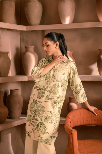 Stylish khaddar fabric suit for weddings during winter