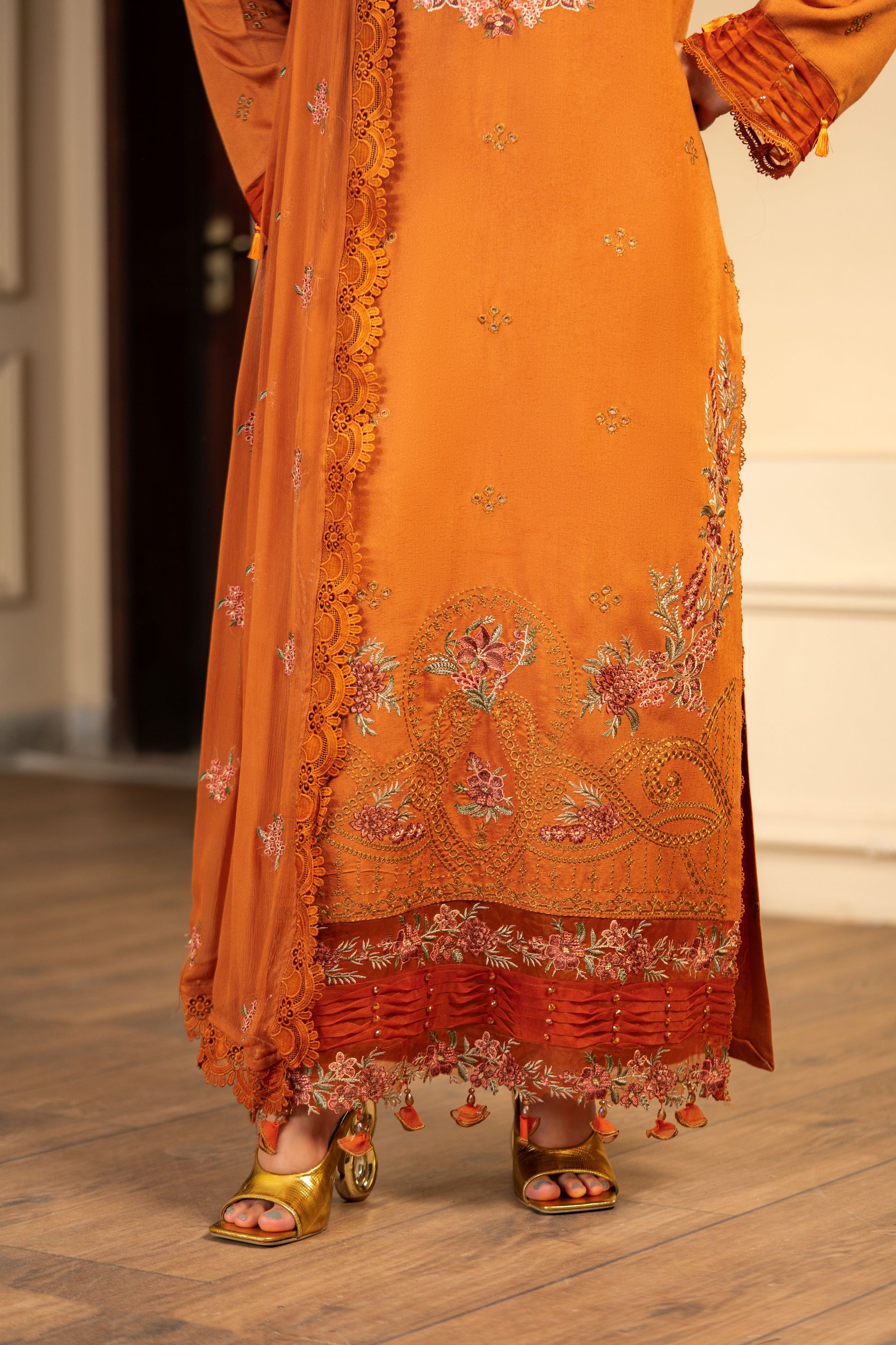 Stylish embroidered karandi fabric outfit with matching dupatta