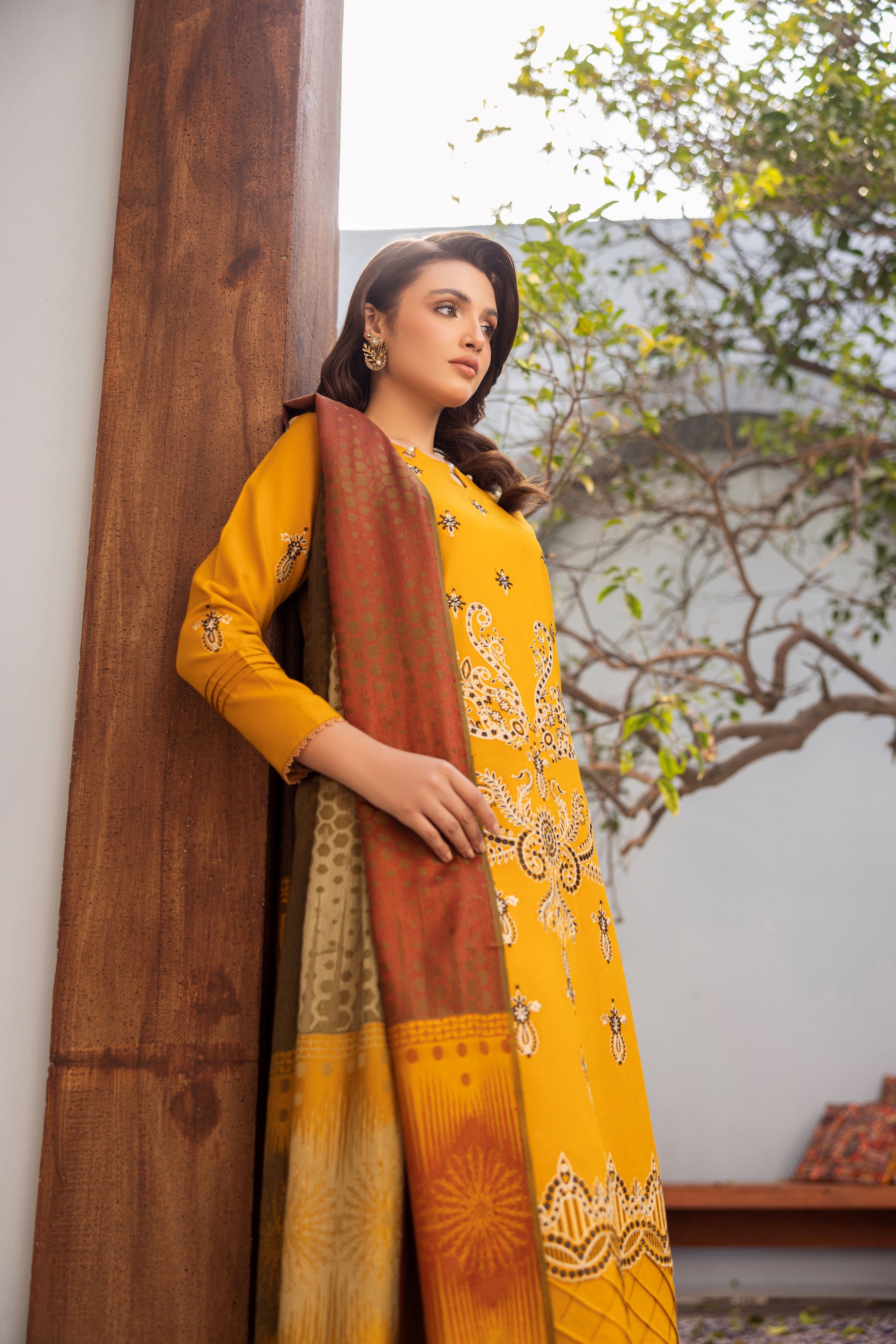 Beautiful winter formal outfit with embroidered front and back design