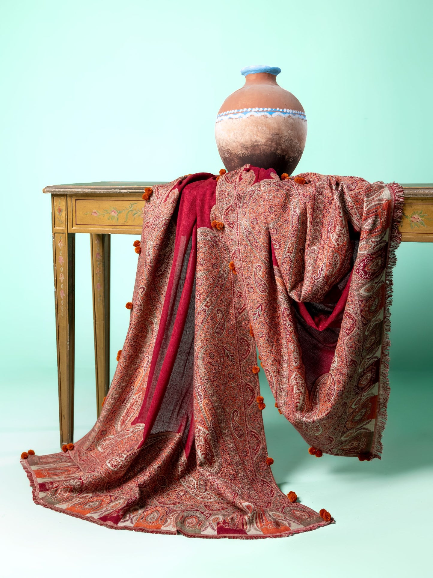 Handmade winter shawl from Kashmir