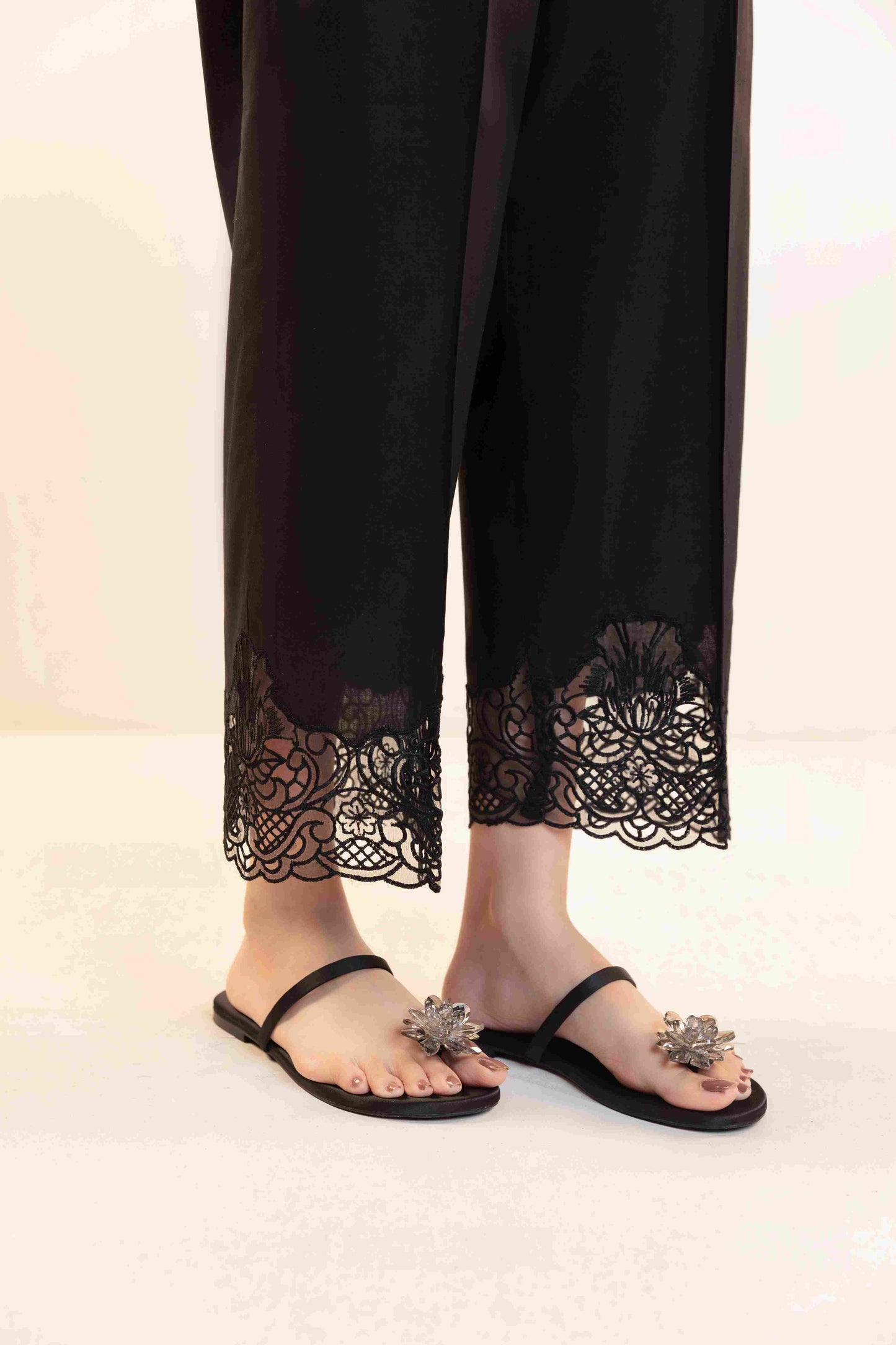 Chopped Pants D-9247