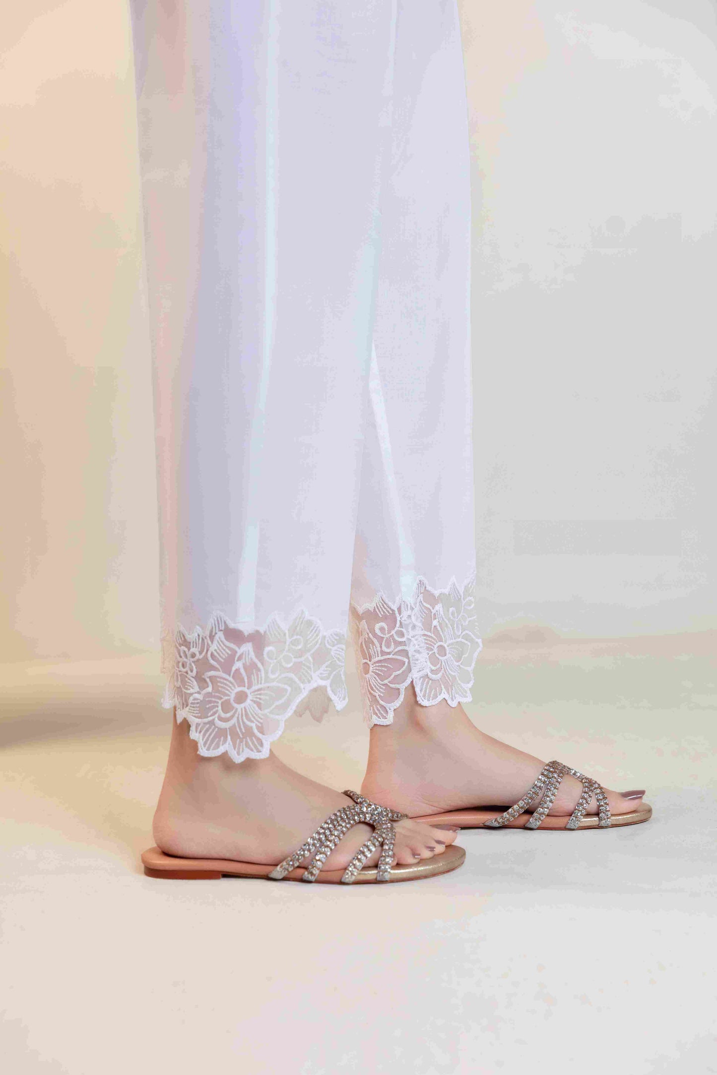Cigarette Pants D-9250