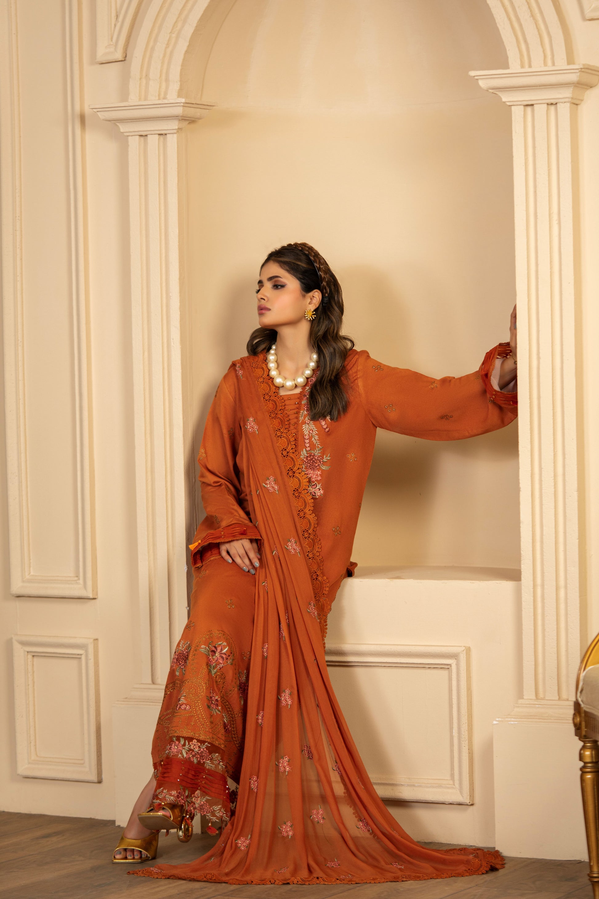 3PC unstitched karandi outfit with dupatta and trouser