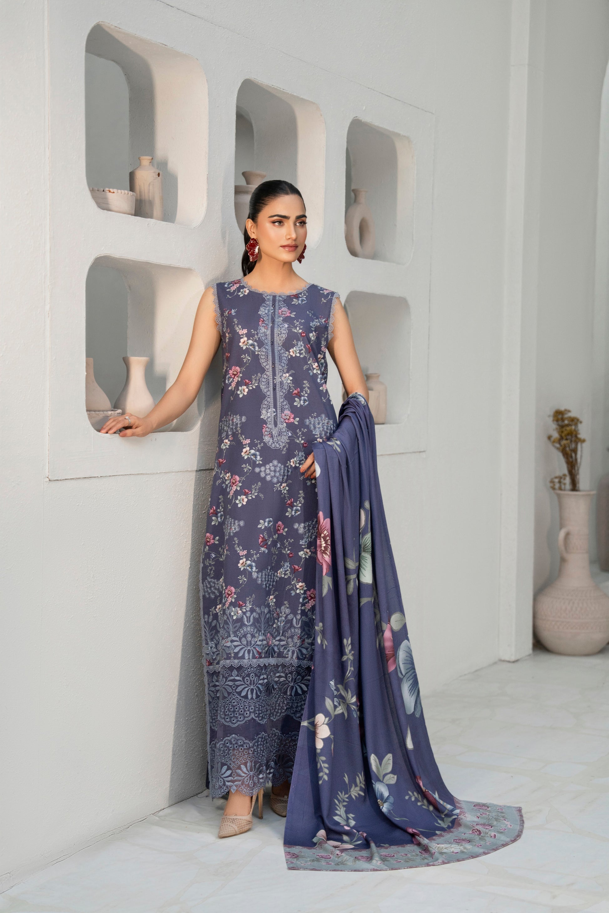 Elegant women’s outfit with wool shawl