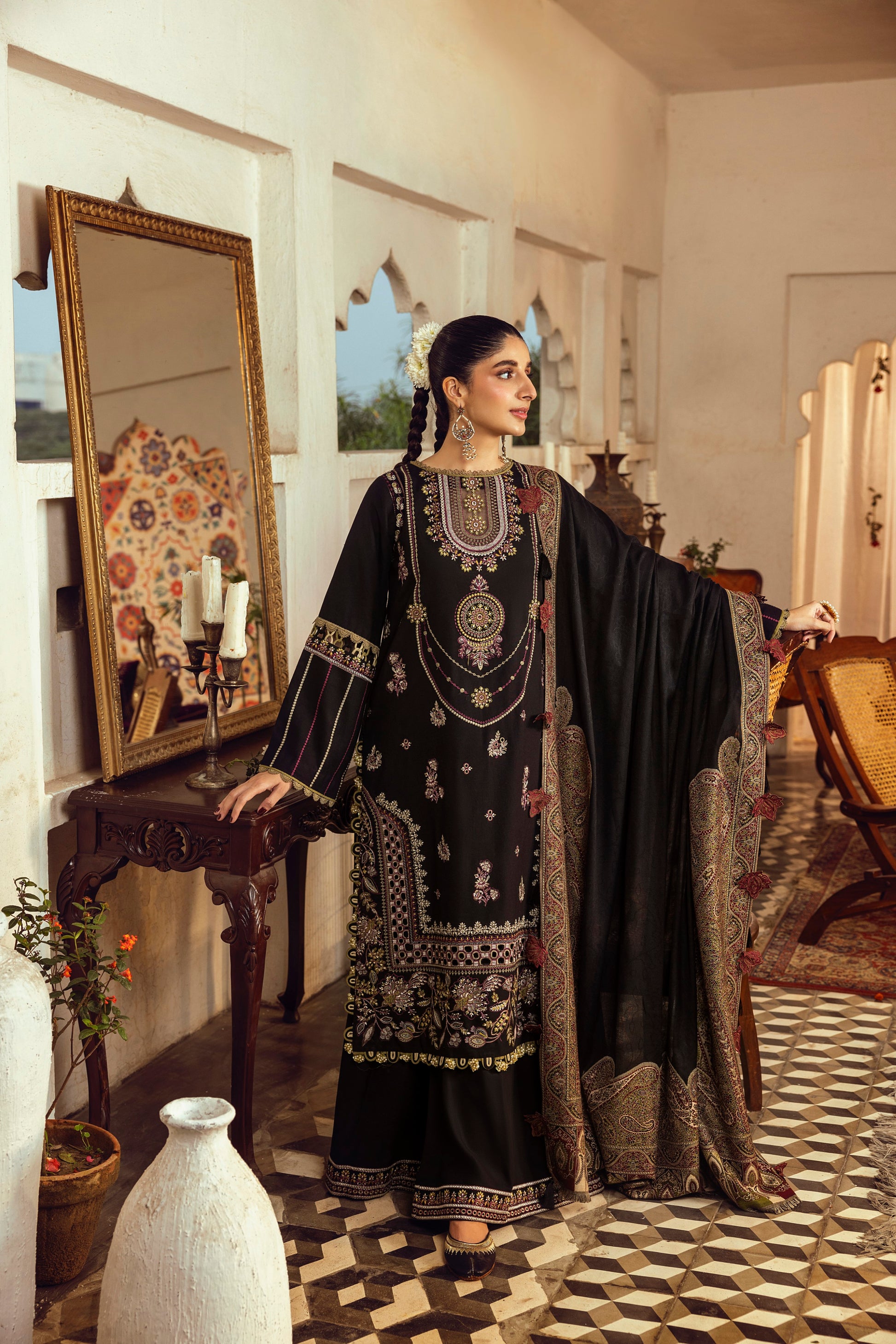 A clean, minimalistic Marina wool outfit enriched with embroidery and an organically woven Kashmiri shawl.