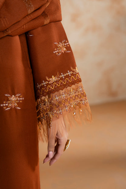 Modern Winter Eastern Suit; Dhanak 3-PC woolen dress, blending classic tradition with a fashionable, elegant finish