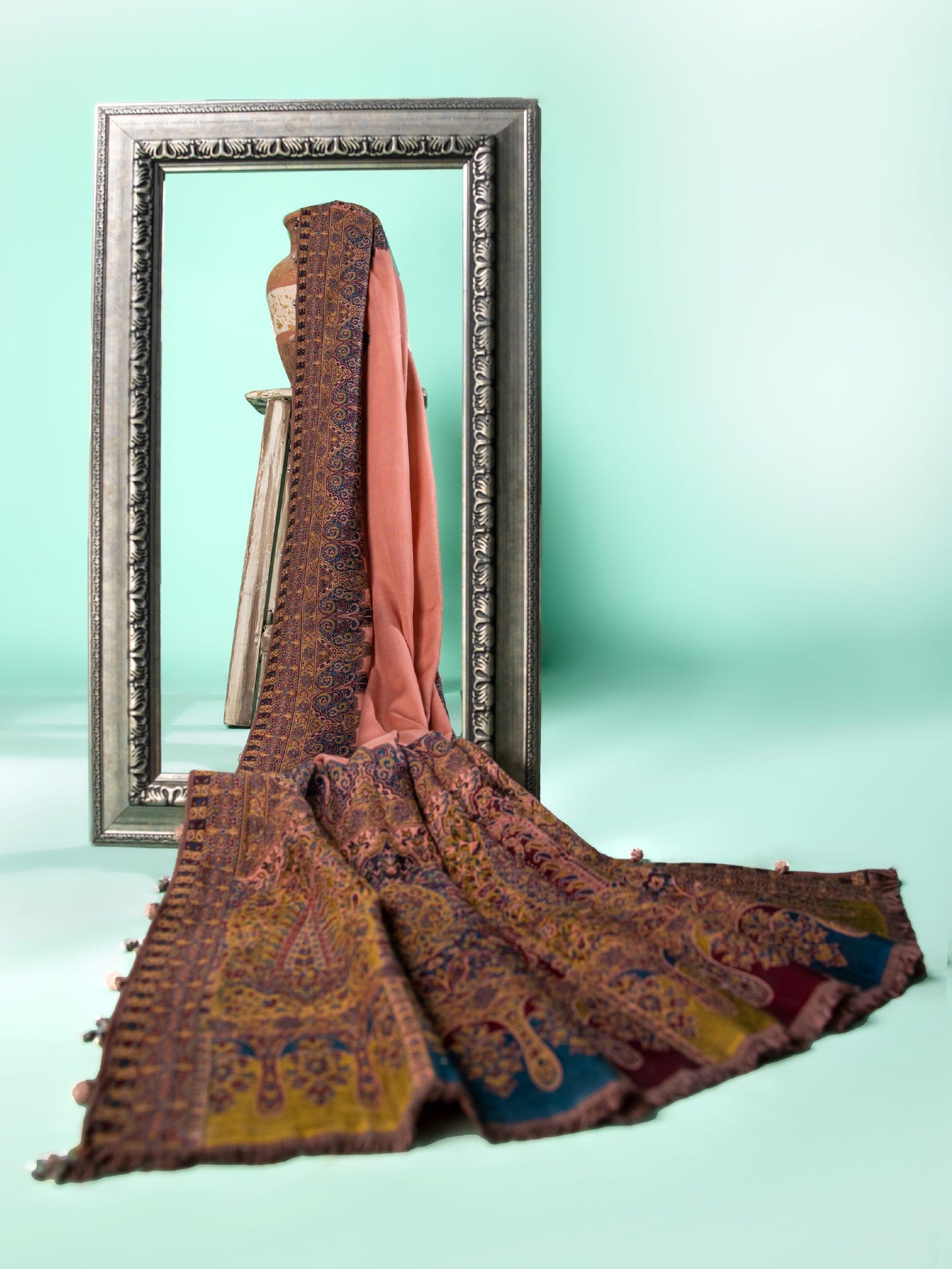 Natural wool shawl woven in Kashmir