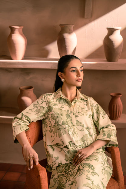 Khaddar fabric ladies’ suit with eastern dress design