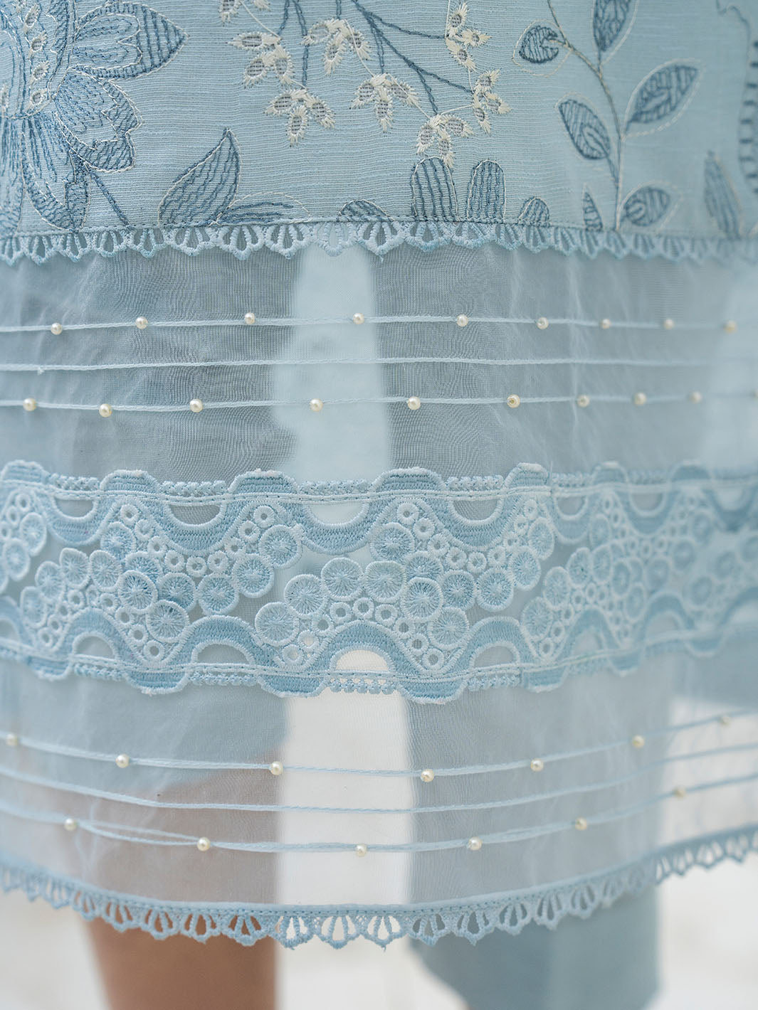 Premium embroidered shirt, chiffon dupatta, karandi trouser women’s 3-piece suit