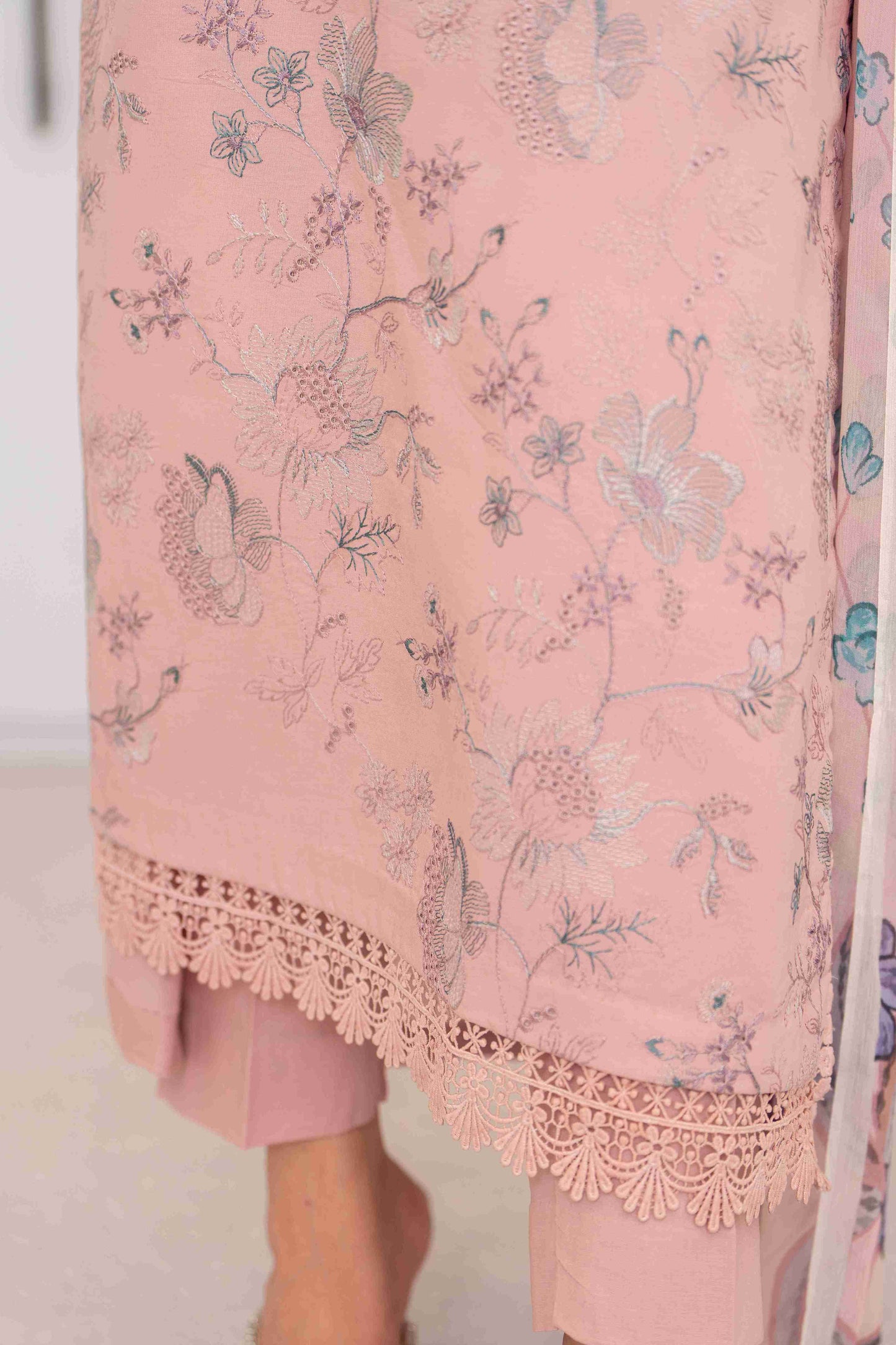 Breeze embroidered lawn shirt with chiffon dupatta and cotton trouser fabric two point five meters