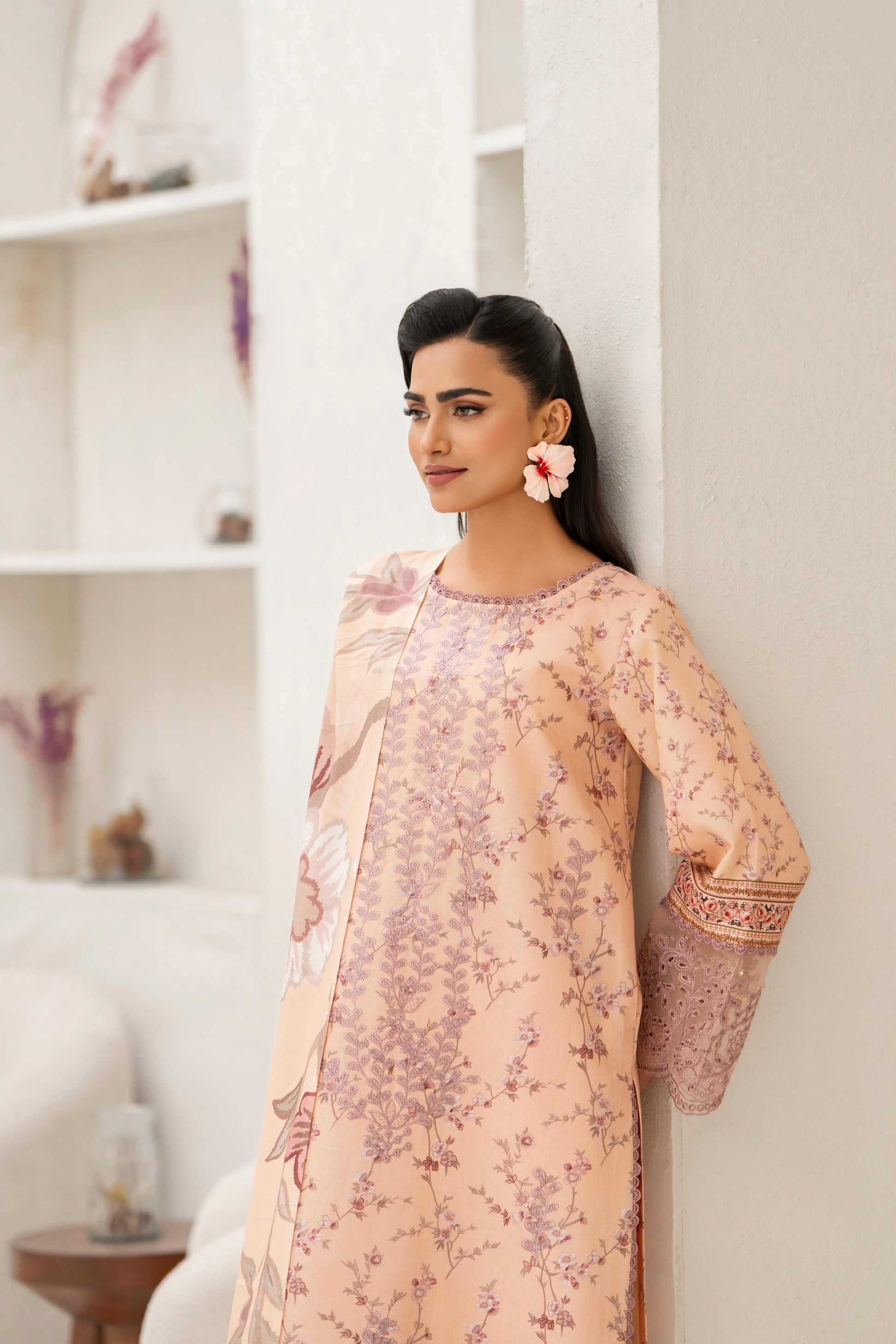 Cozy winter wear for women with wool shawl