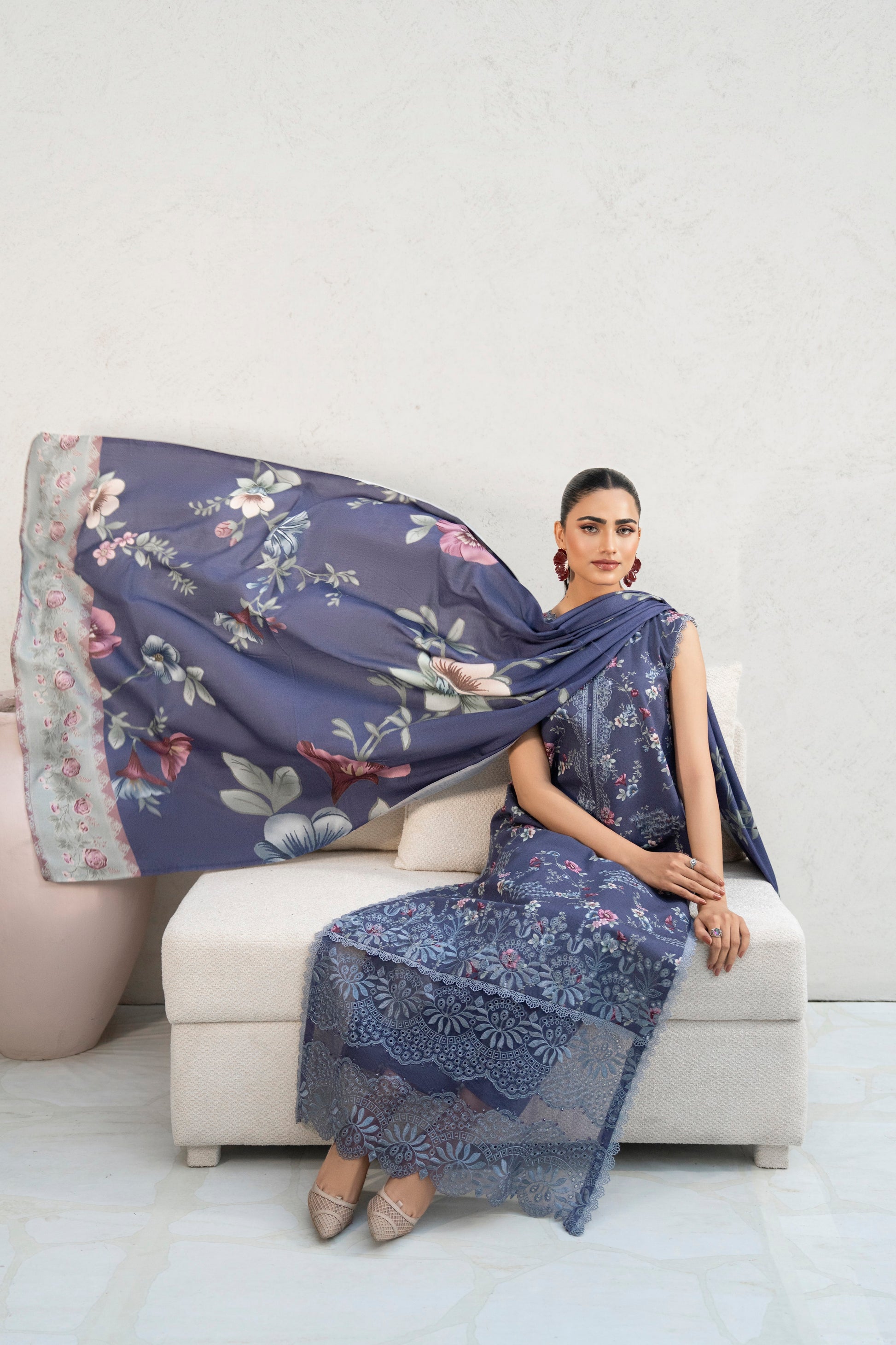 Classic embroidered khaddar 3PC set for ladies