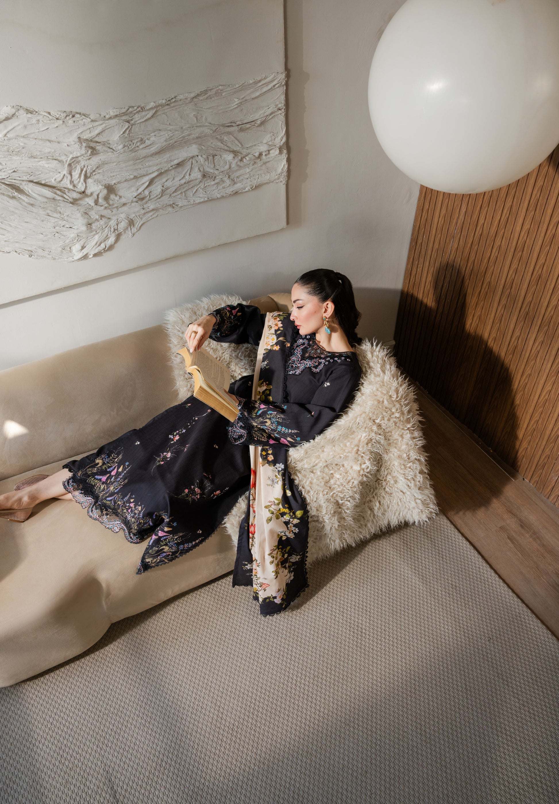 Winter-friendly khaddar printed shirt with organza details and soft dupatta.