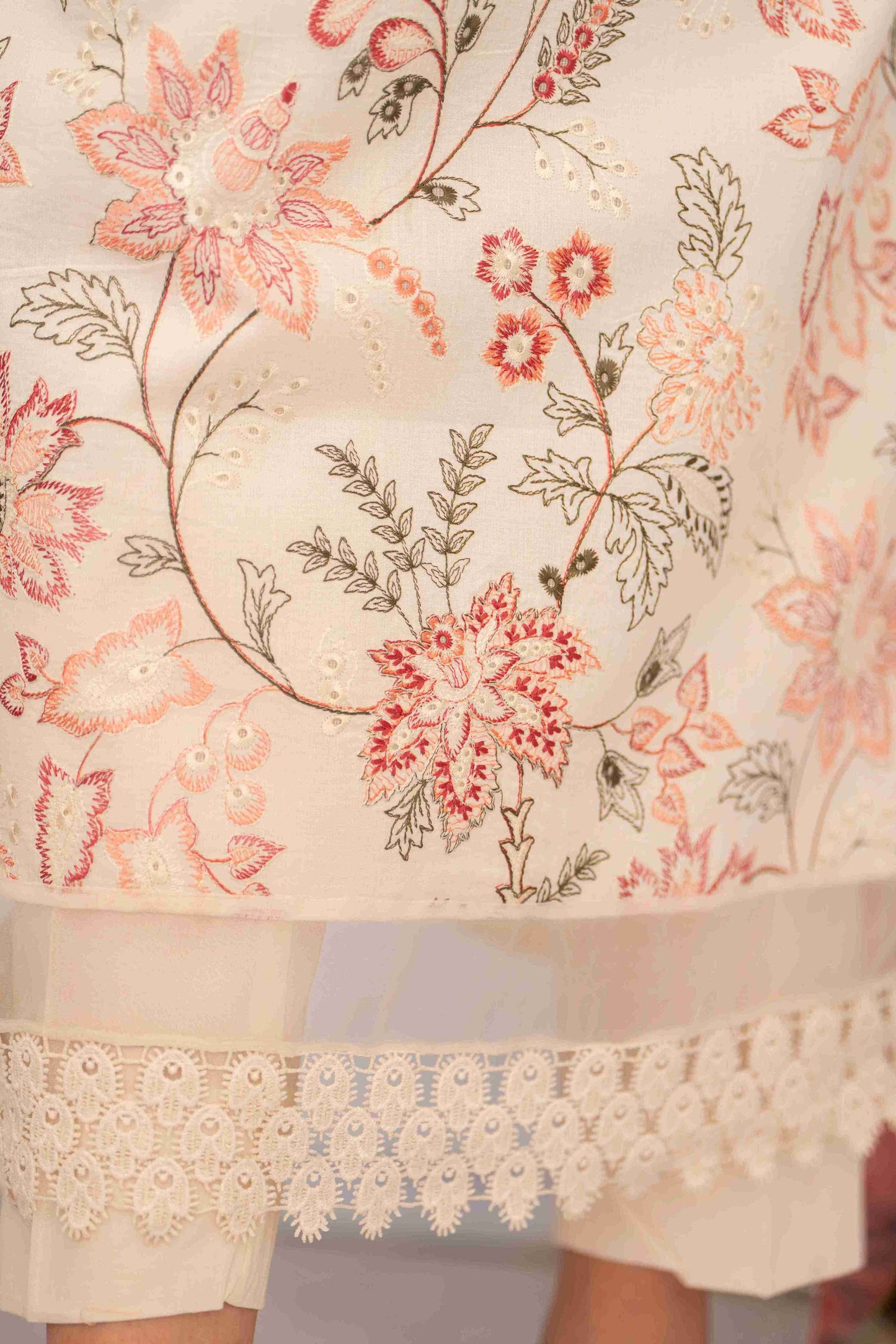  Unstitched lawn suit featuring embroidered shirt, chiffon dupatta and plain cotton trouser