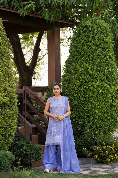 A breezy lawn kurta touched with embroidery on the neckline, paired with a flowy dupatta for an easy summer look