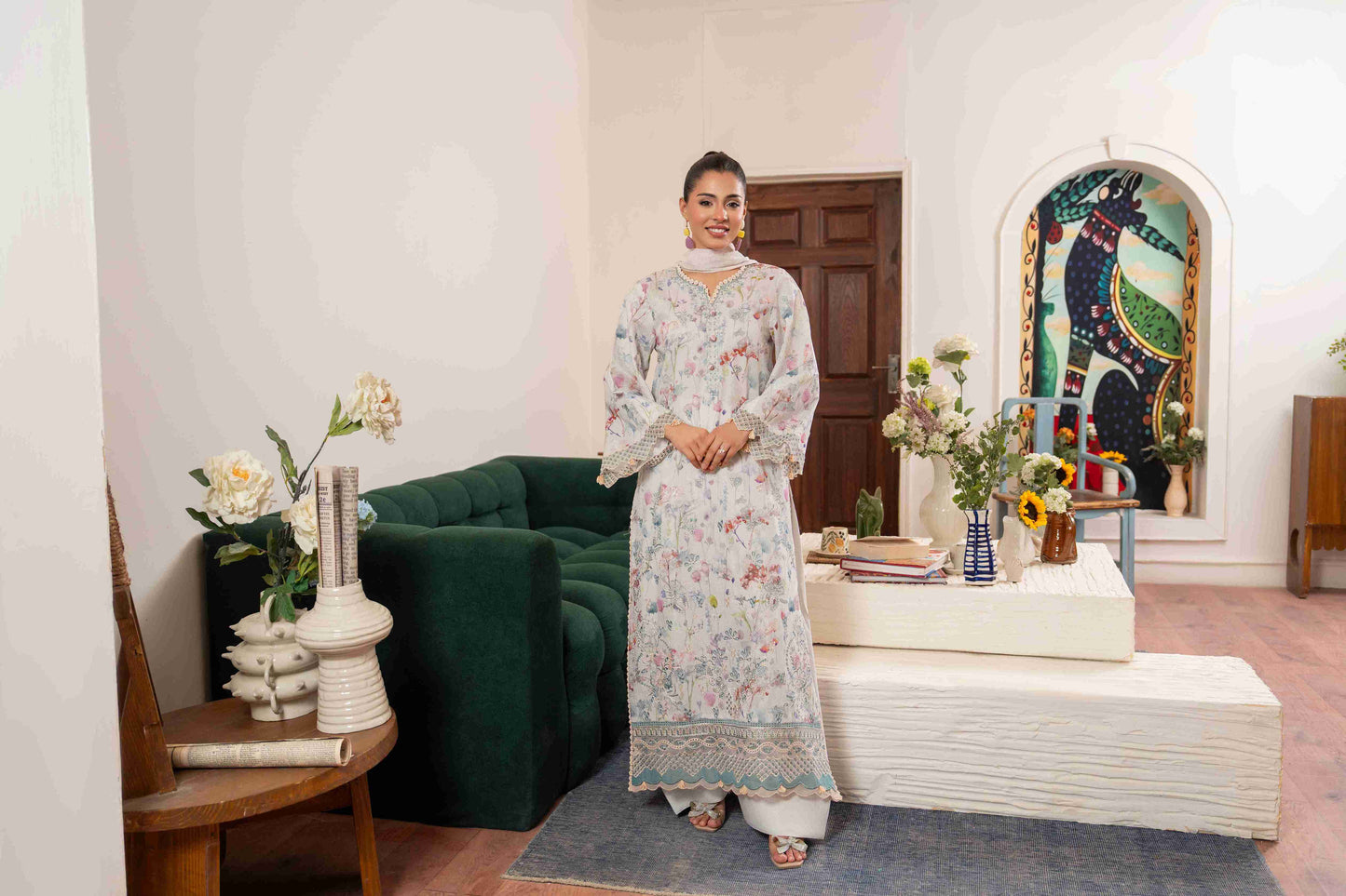 Simple lawn kurta designfor summer season