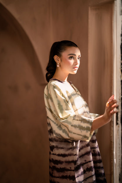 Winter-ready khaddar kurta set designed in eastern style