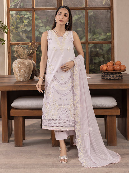 Fancy embroidered lawn kurta styled with premium patches for formal occasions