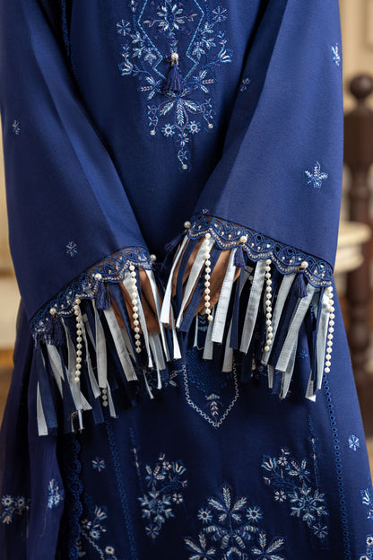 Trendy embroidered 3-piece dress with dupatta