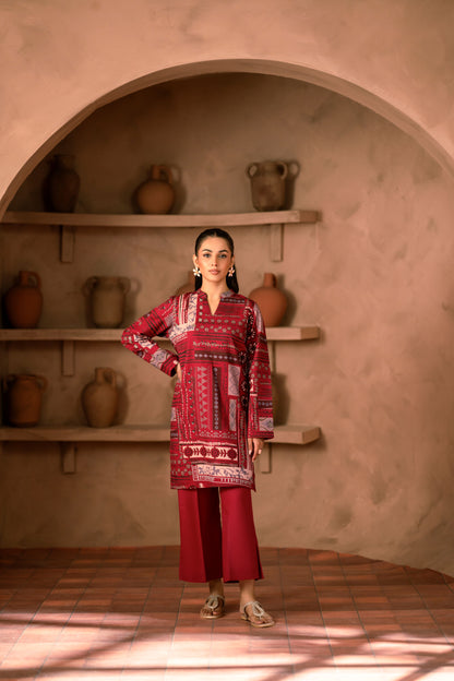 Women’s khaddar 3-piece dress designed for winter