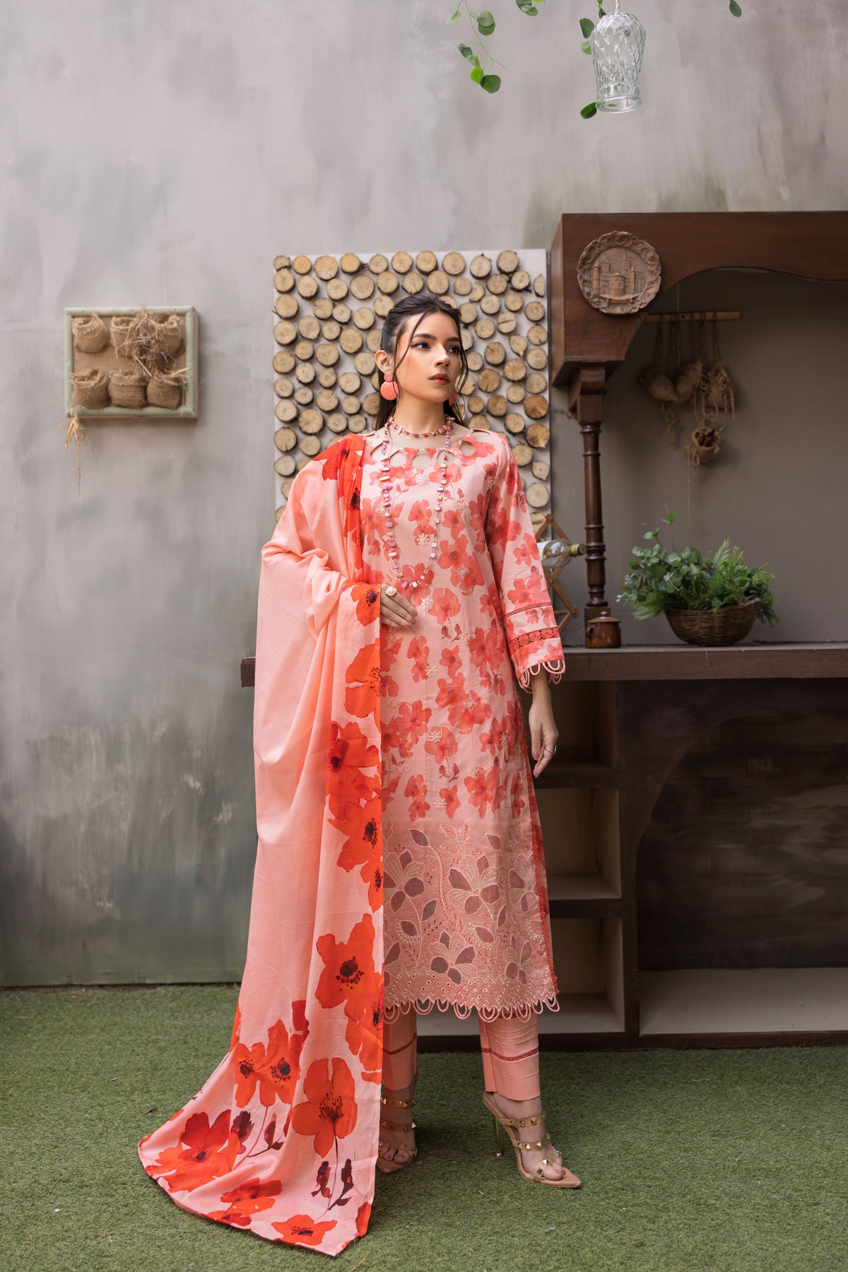 Trendy Pink unstitched lawn 3PC dress with floral dupatta