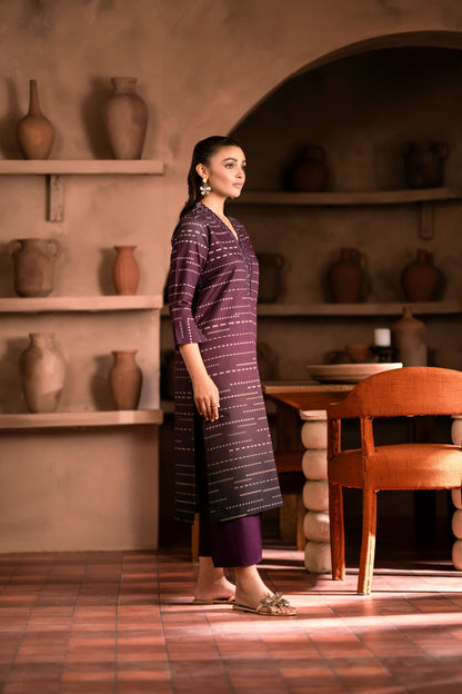 Khaddar fabric outfit with chic printed kurta design